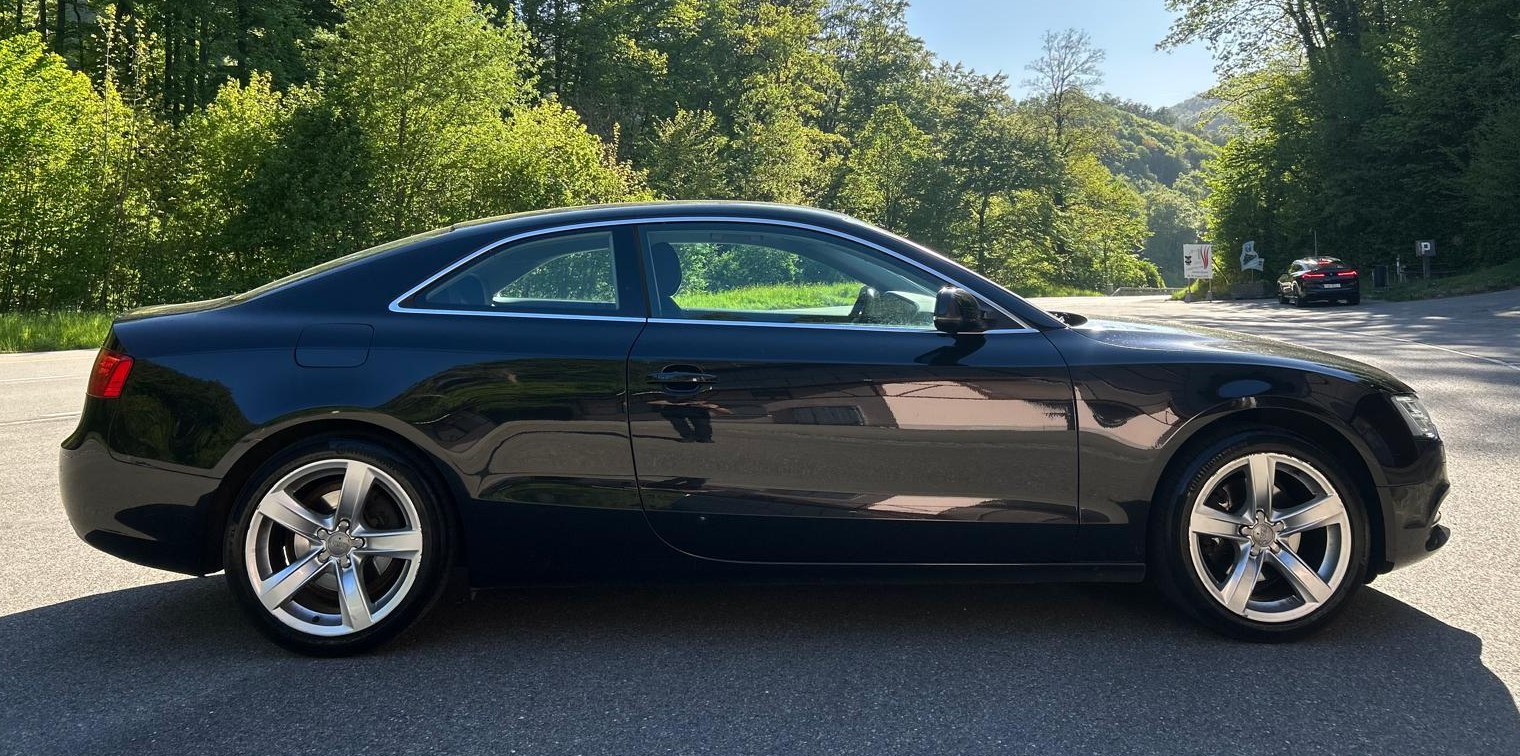 AUDI A5 Coupé 1.8 TFSI-image-5
