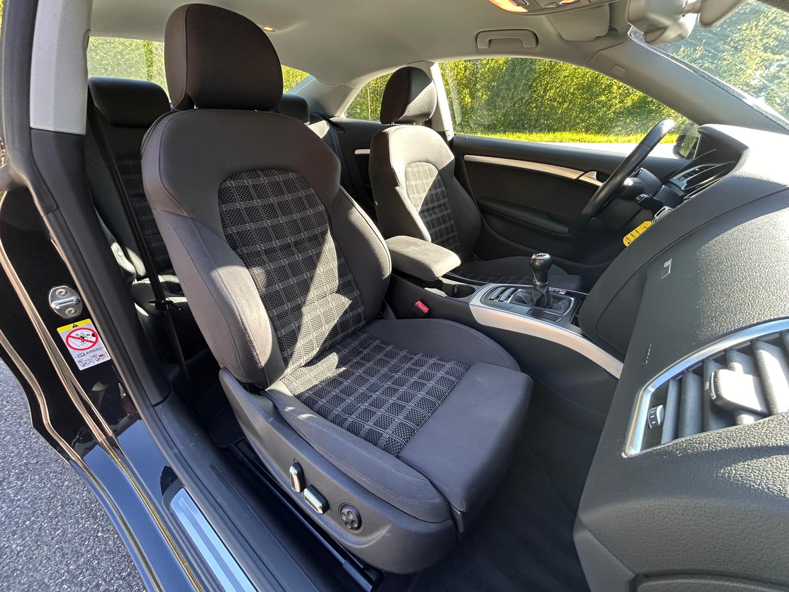 AUDI A5 Coupé 1.8 TFSI-image-10