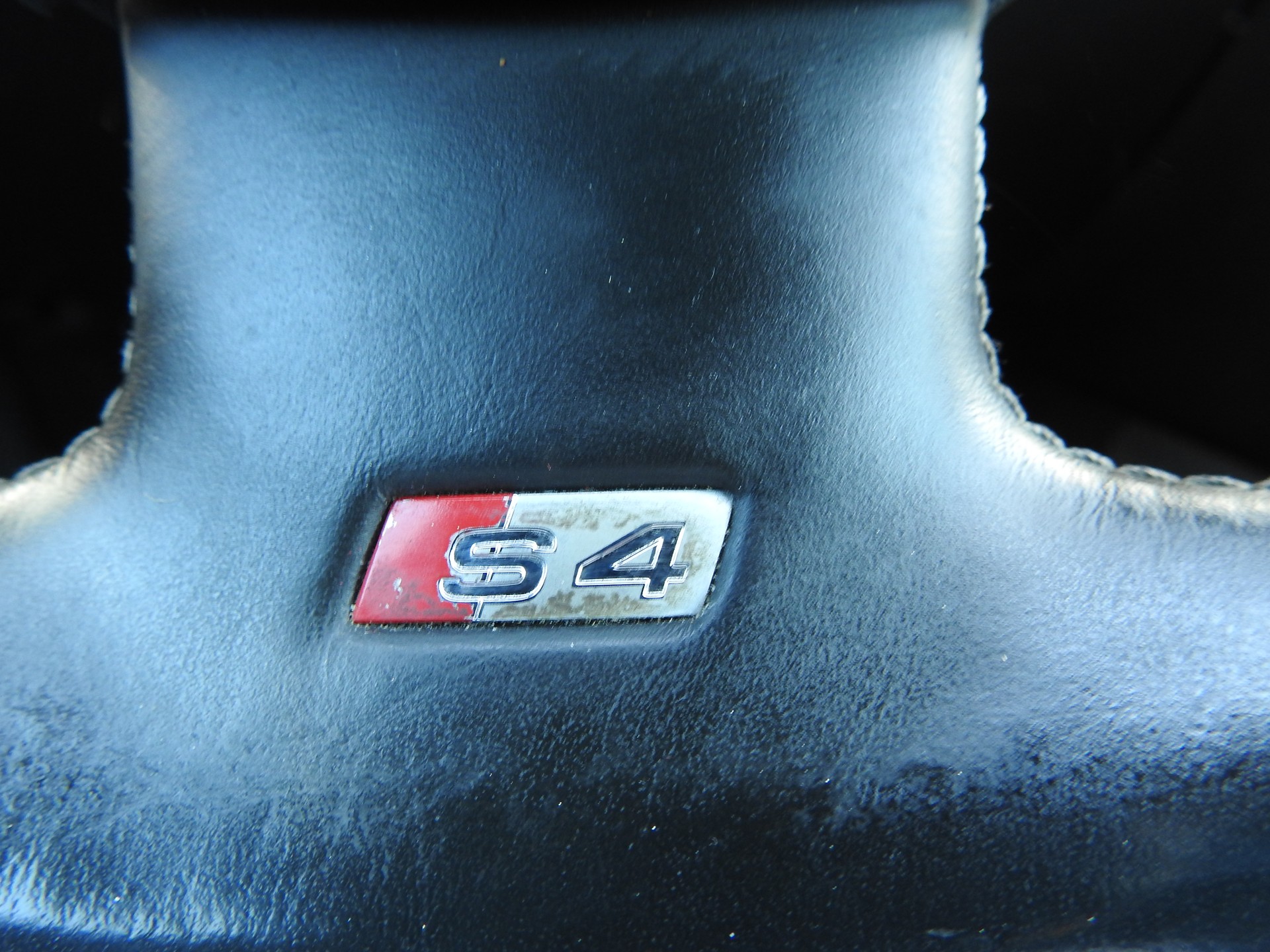 AUDI S4 Avant 3.0 TFSI quattro S-Line-image-29