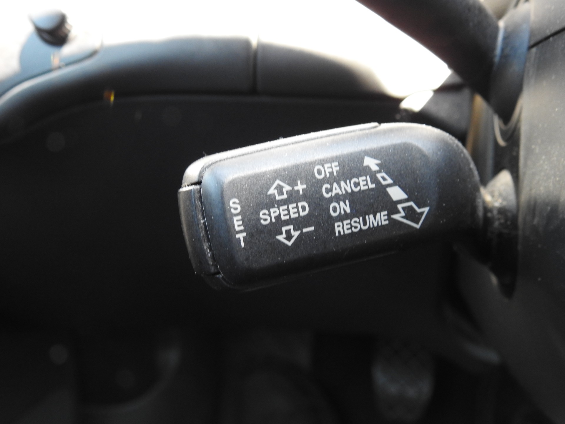 AUDI S4 Avant 3.0 TFSI quattro S-Line-image-26