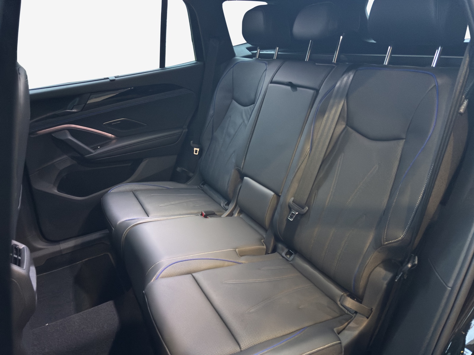 VW Tayron 1.5 TSI evo2 eHybrid R-Line DSG-image-11