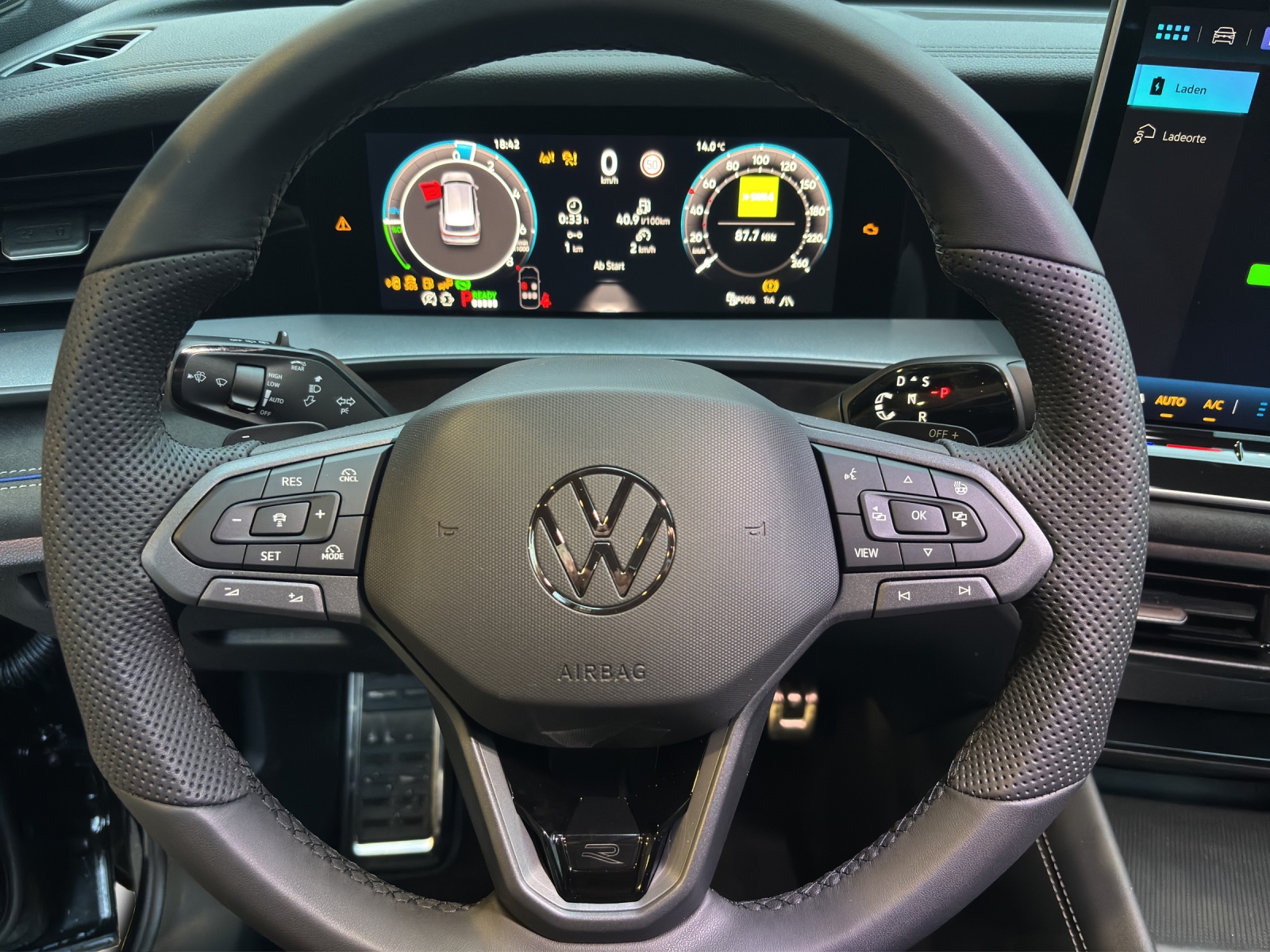 VW Tayron 1.5 TSI evo2 eHybrid R-Line DSG-image-9