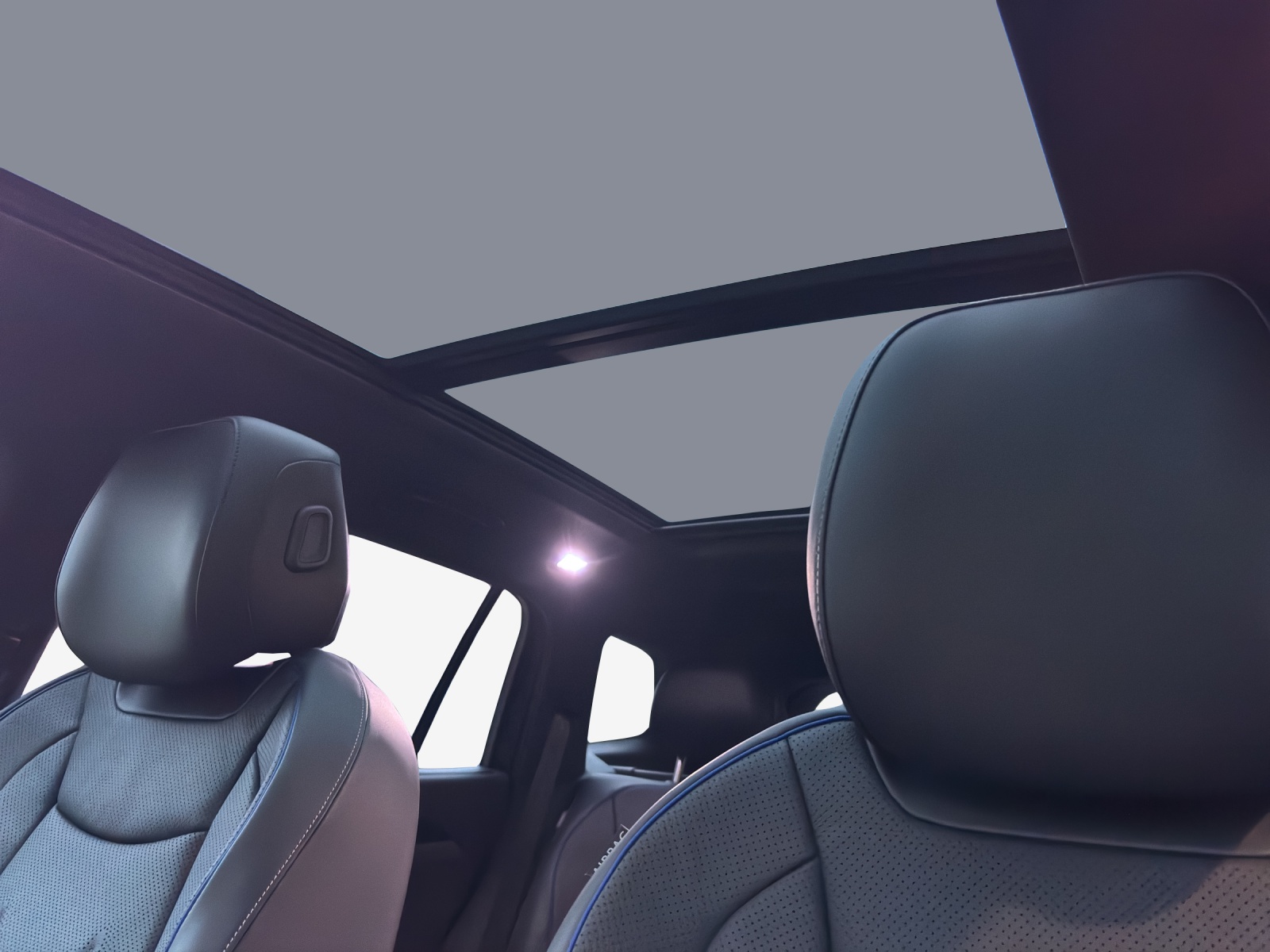 VW Tayron 1.5 TSI evo2 eHybrid R-Line DSG-image-14