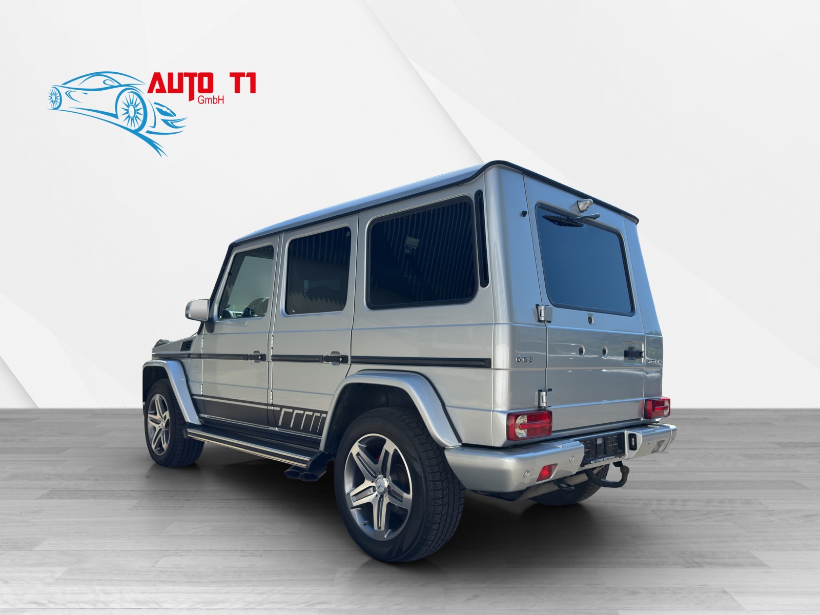 MERCEDES-BENZ G 63 AMG Automatic-image-2