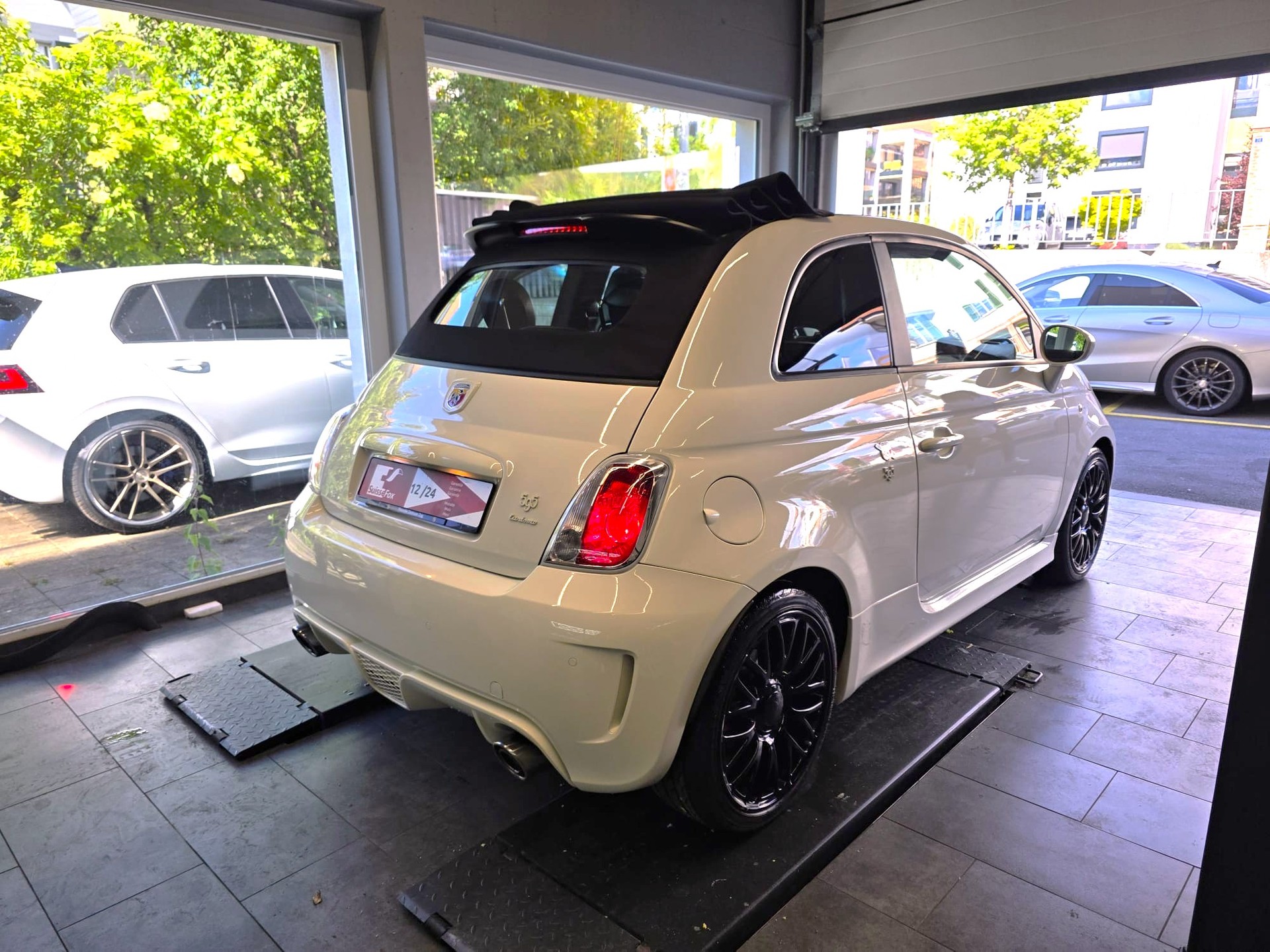 FIAT 595 1.4 16V Turbo Abarth Turismo-image-6