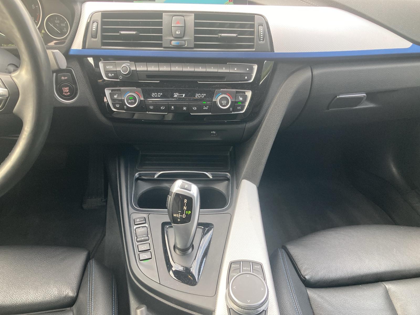 BMW 420d xDrive Gran Coupé-image-14