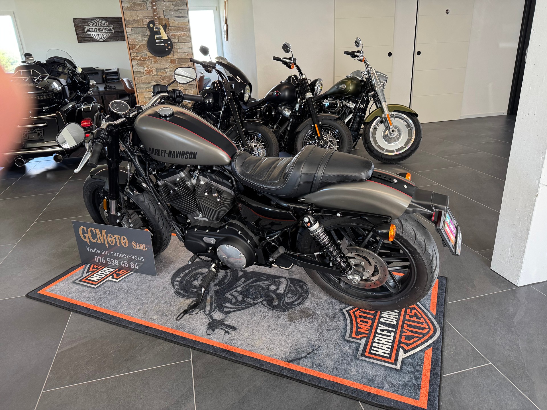 HARLEY-DAVIDSON XL 1200 CX Sportster Roadster ABS-showroom-element-3