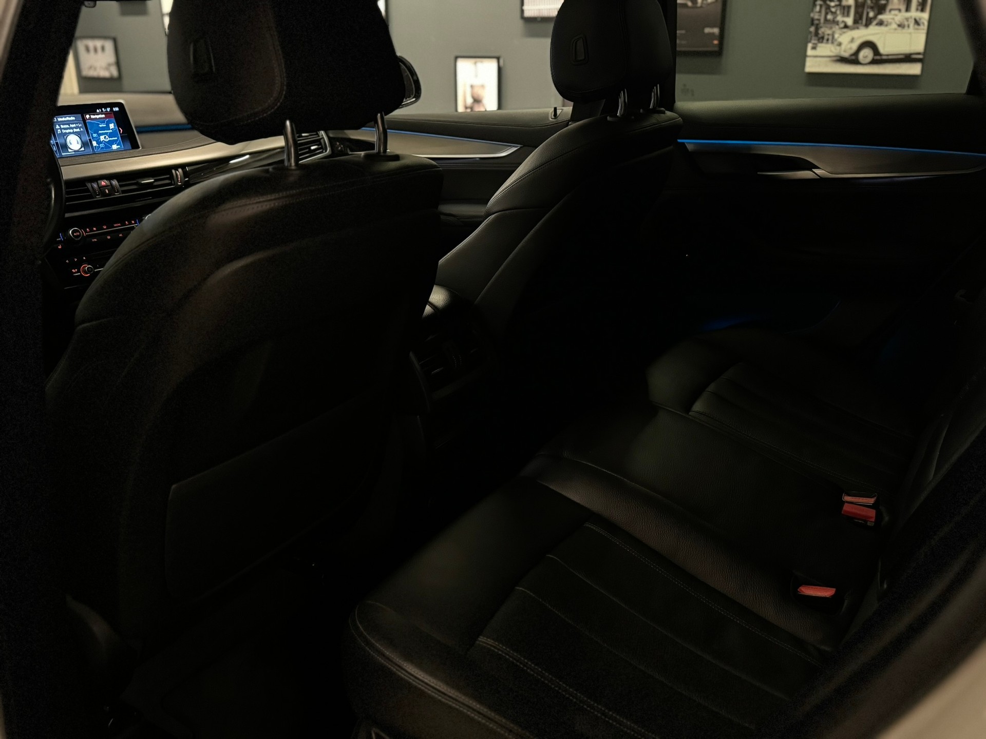BMW X6 xDrive 30d Steptronic-image-13