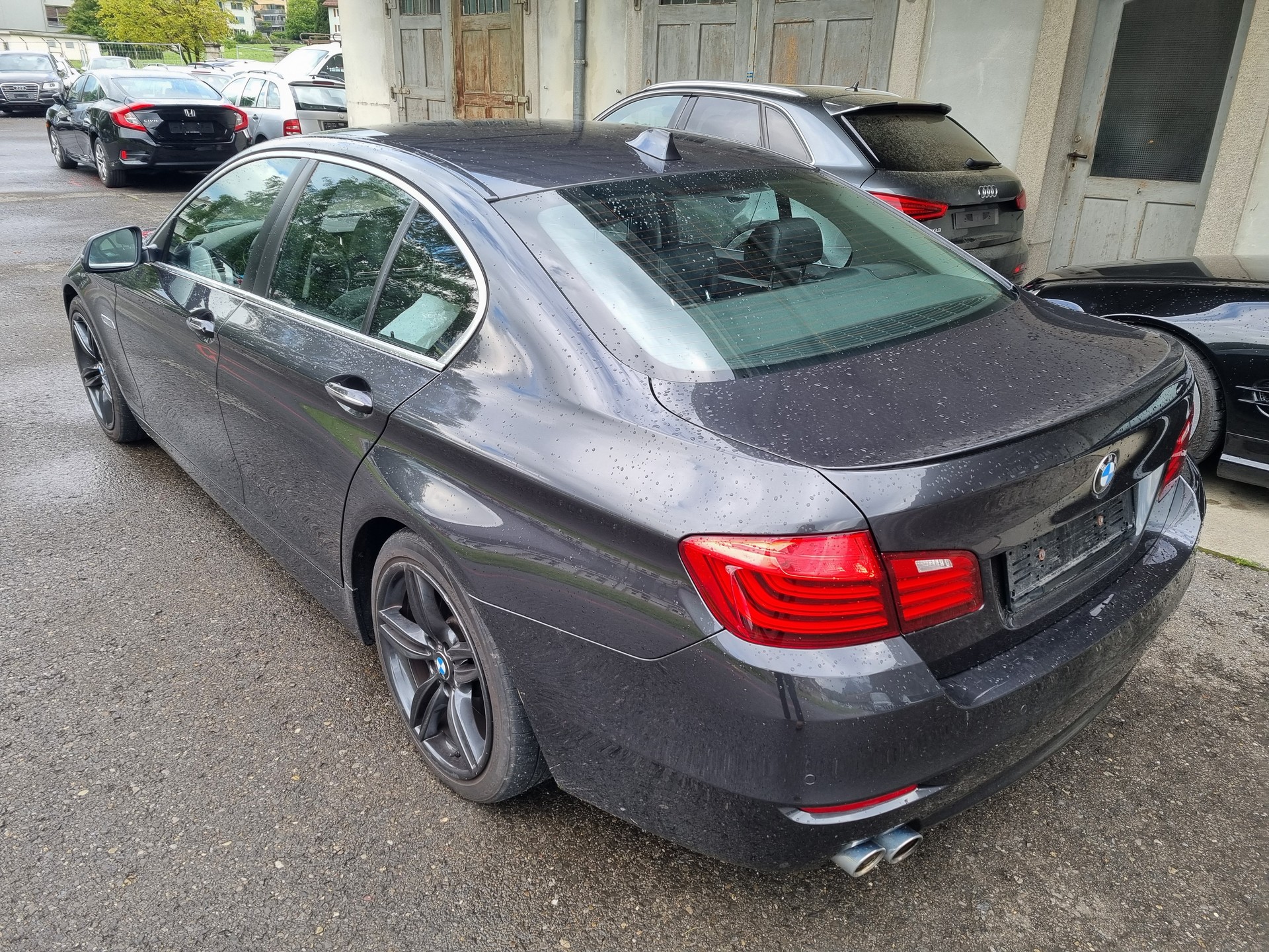 BMW 530d xDrive Luxury Line Steptronic-image-1