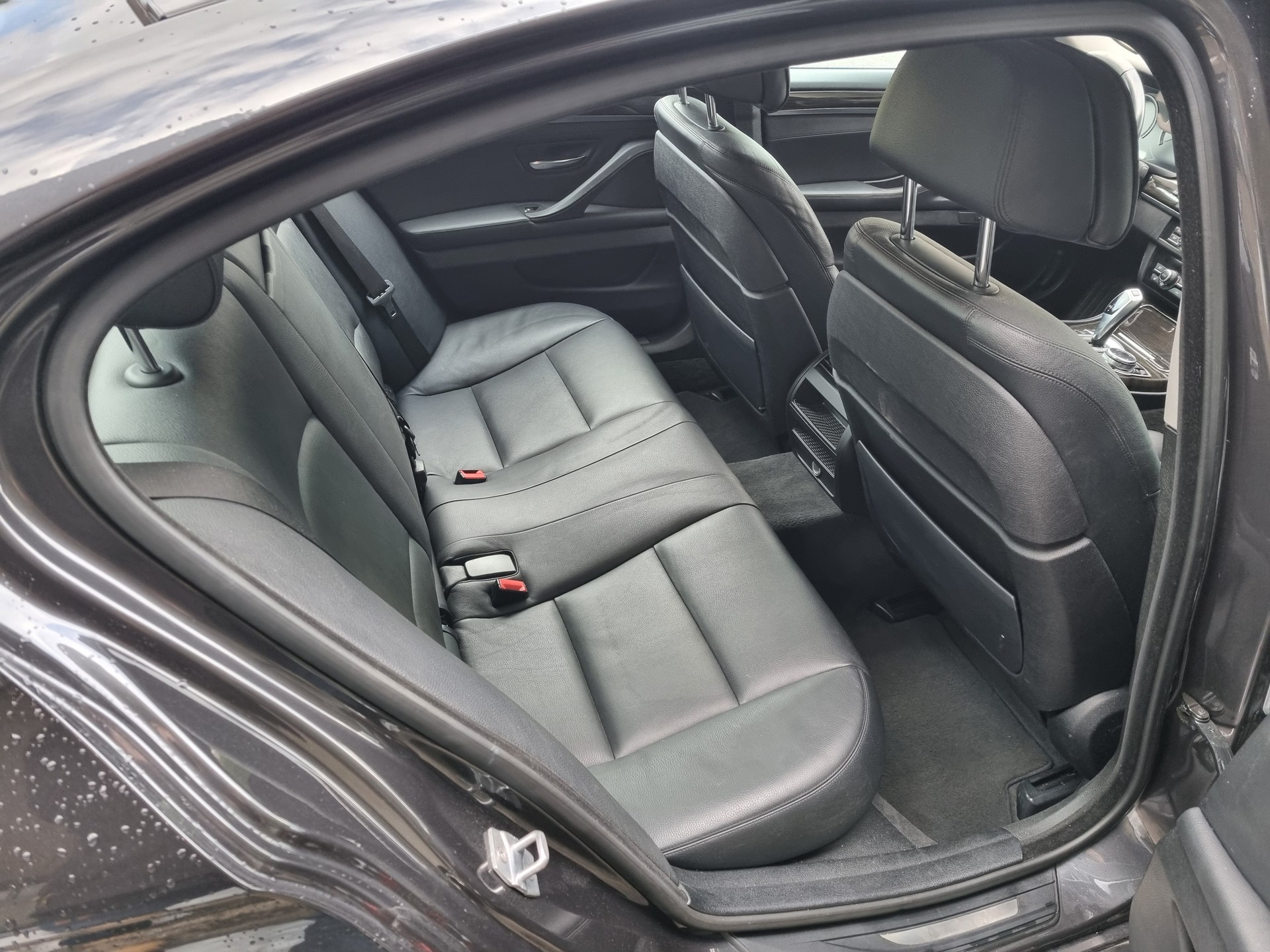 BMW 530d xDrive Luxury Line Steptronic-image-5