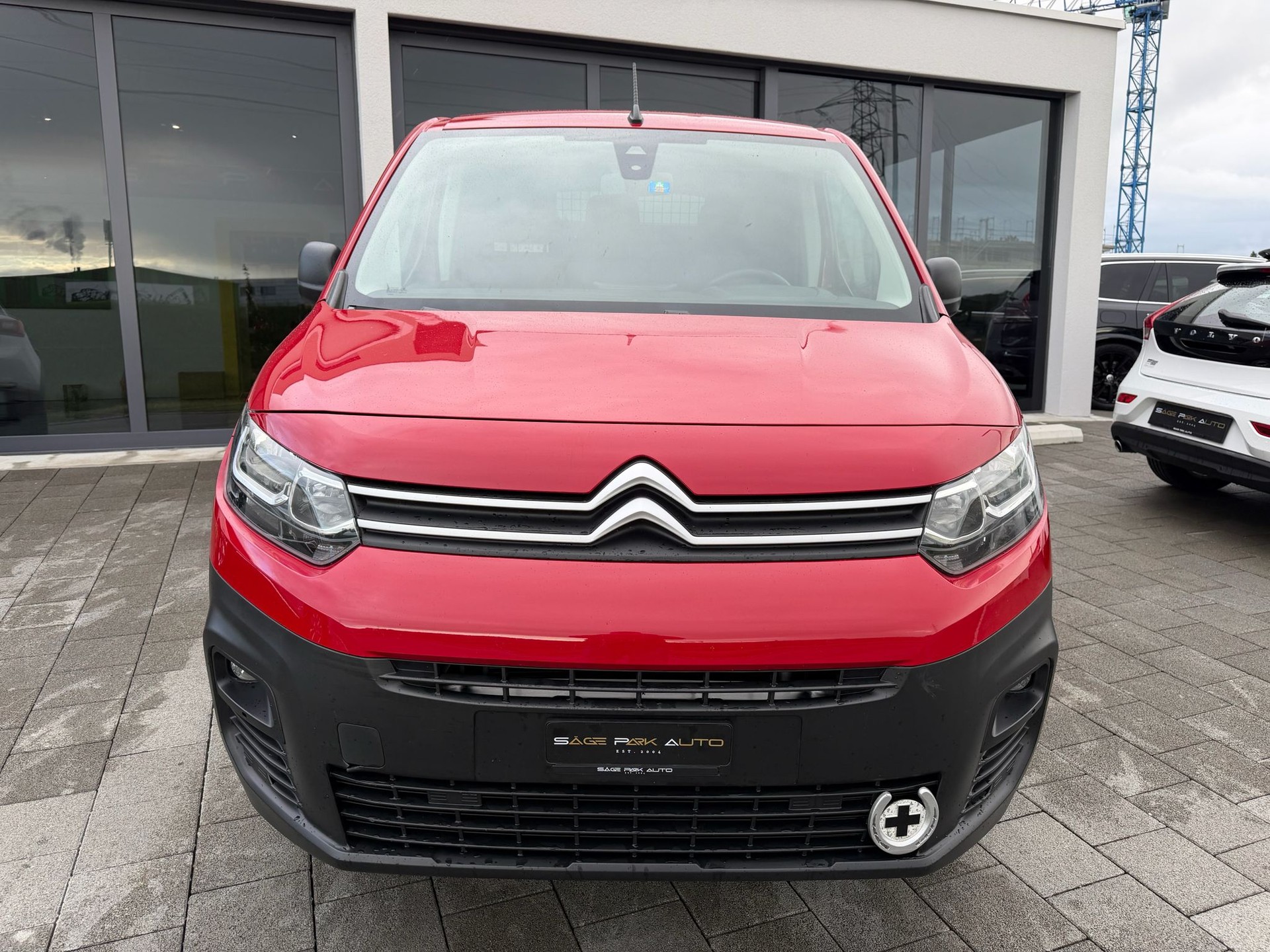 CITROEN Berlingo DANGEL Van 1.5 Blue HDi 130 s/s Club 650kg 4x4-showroom-element-2
