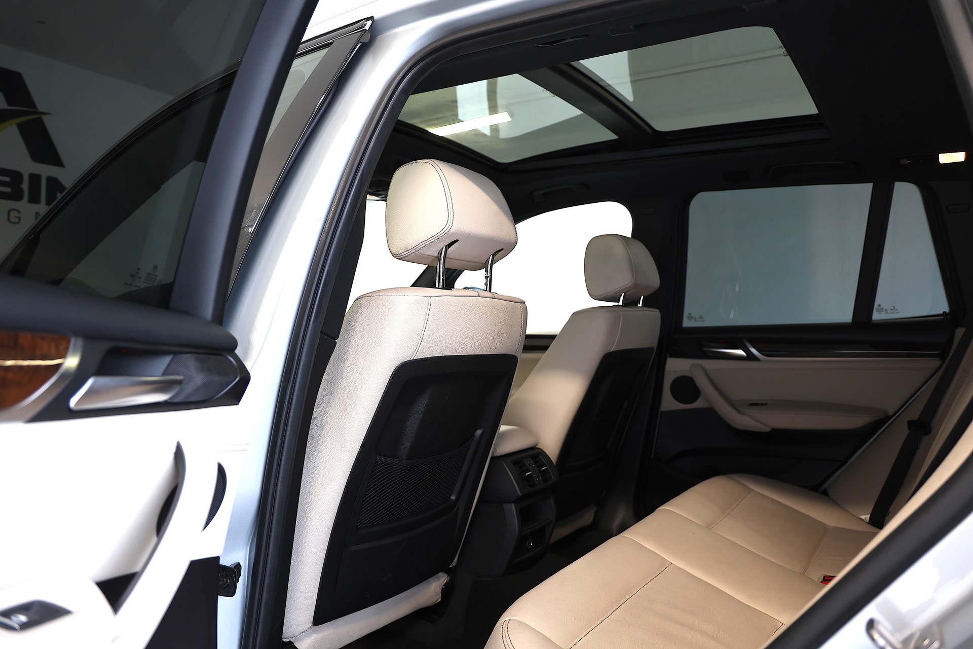 BMW X3 xDrive 35i M-Sport Steptronic-image-18