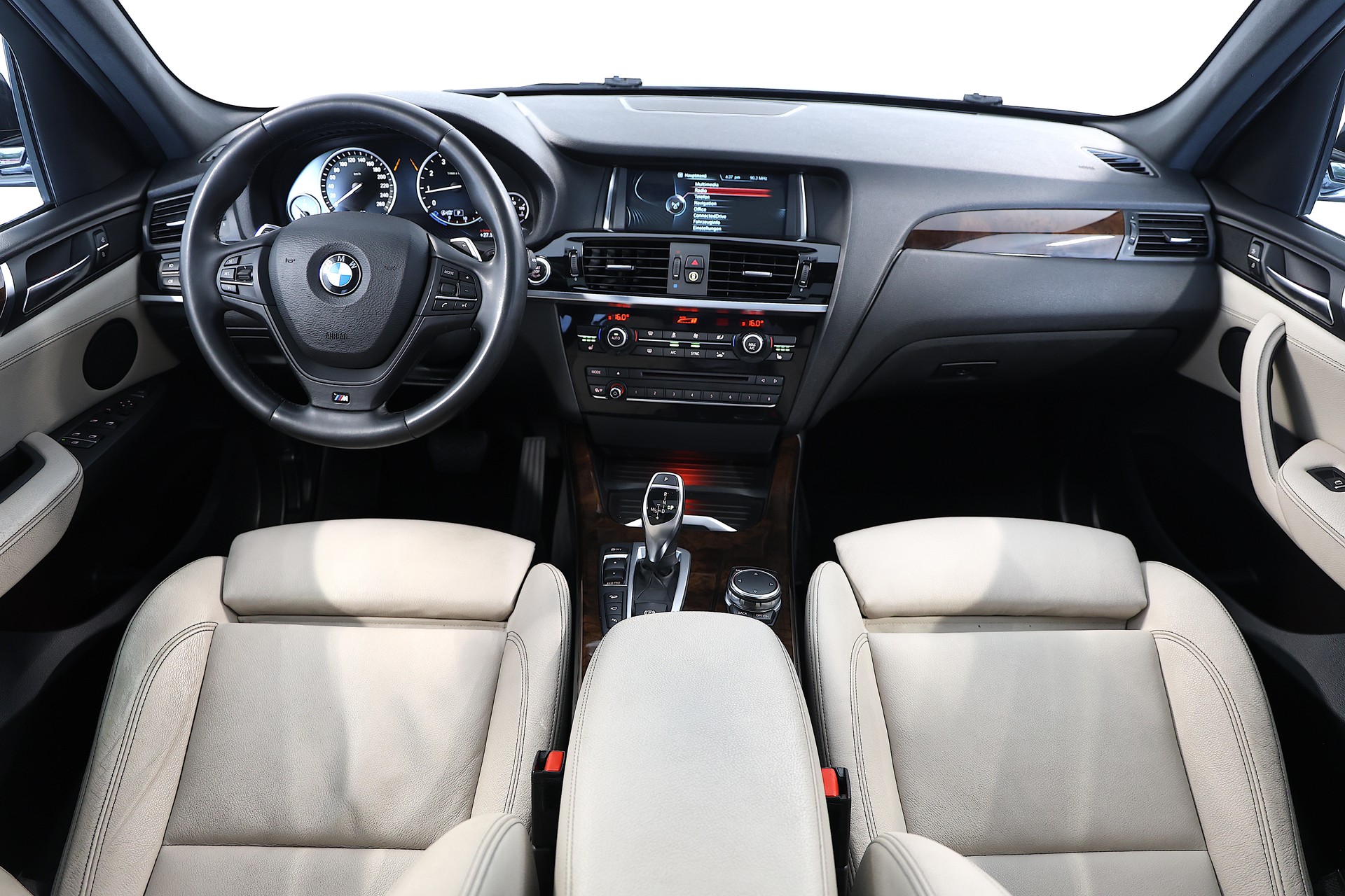 BMW X3 xDrive 35i M-Sport Steptronic-image-11