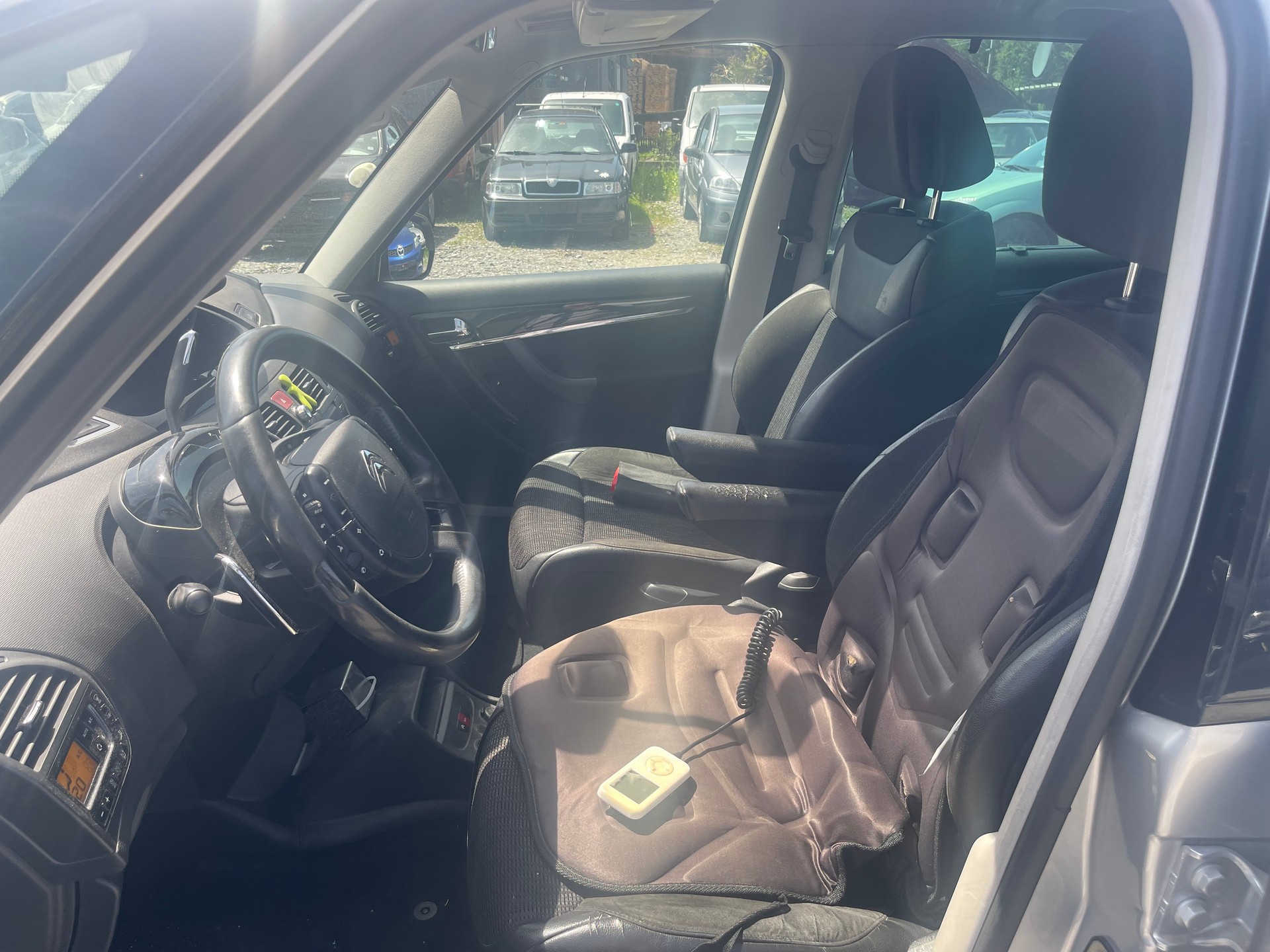 CITROEN Grand C4 Picasso 2.0 HDI Exclusive Automatic-image-8