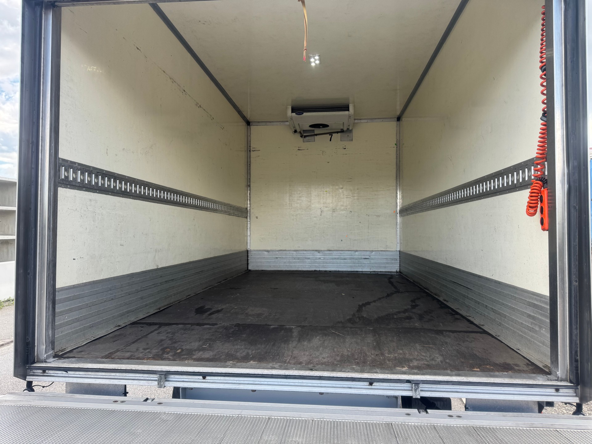 IVECO 35 S 13-image-8