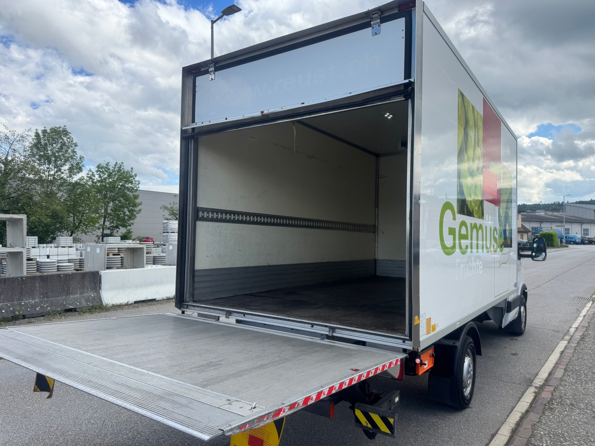 IVECO 35 S 13-image-5