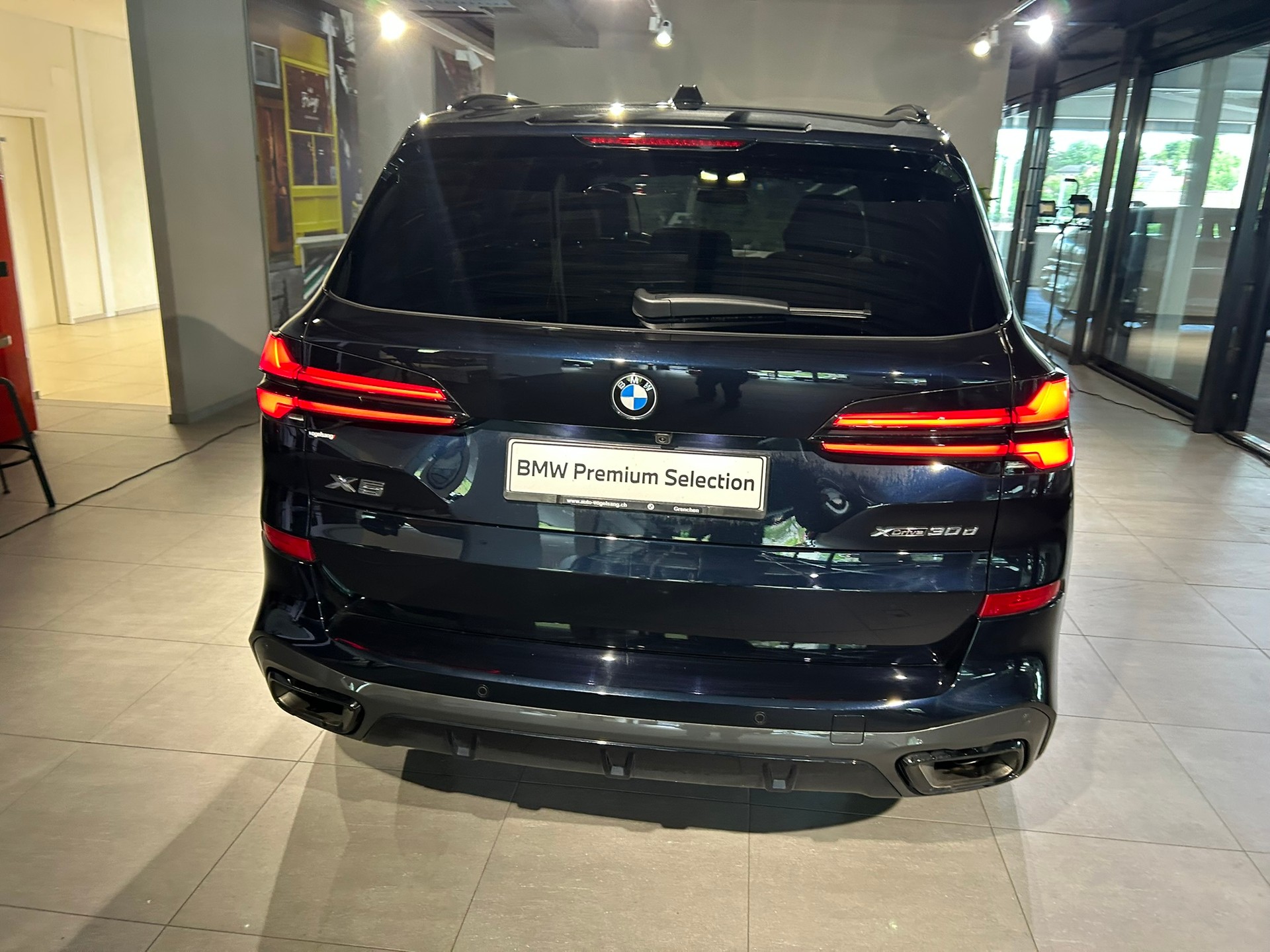 BMW X5 xDrive 48V 30d M Sport Pro Steptronic-image-11