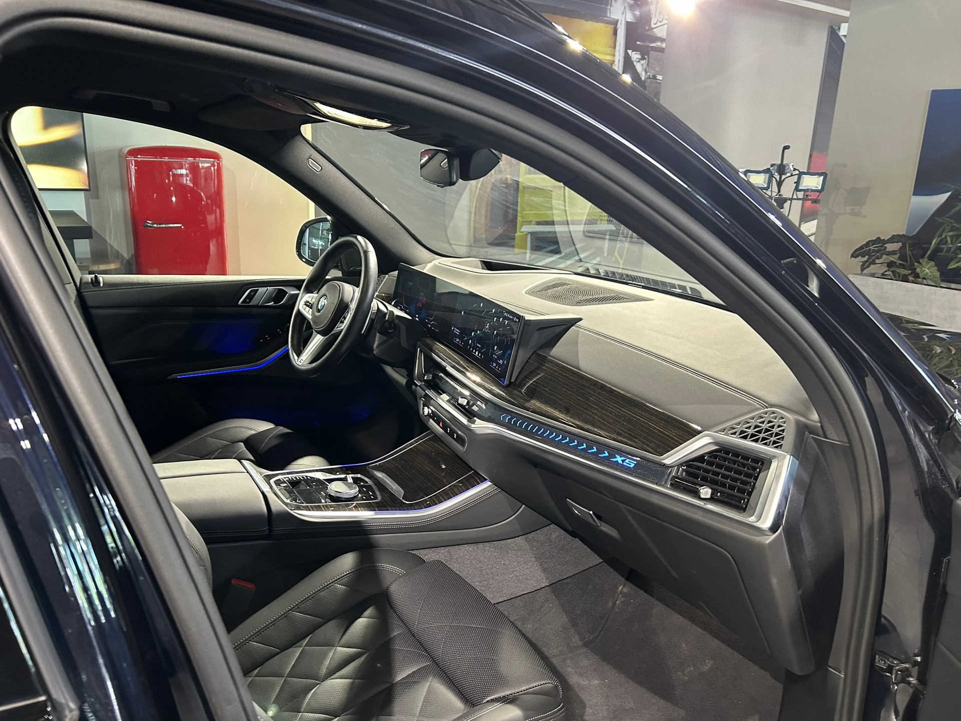 BMW X5 xDrive 48V 30d M Sport Pro Steptronic-image-29