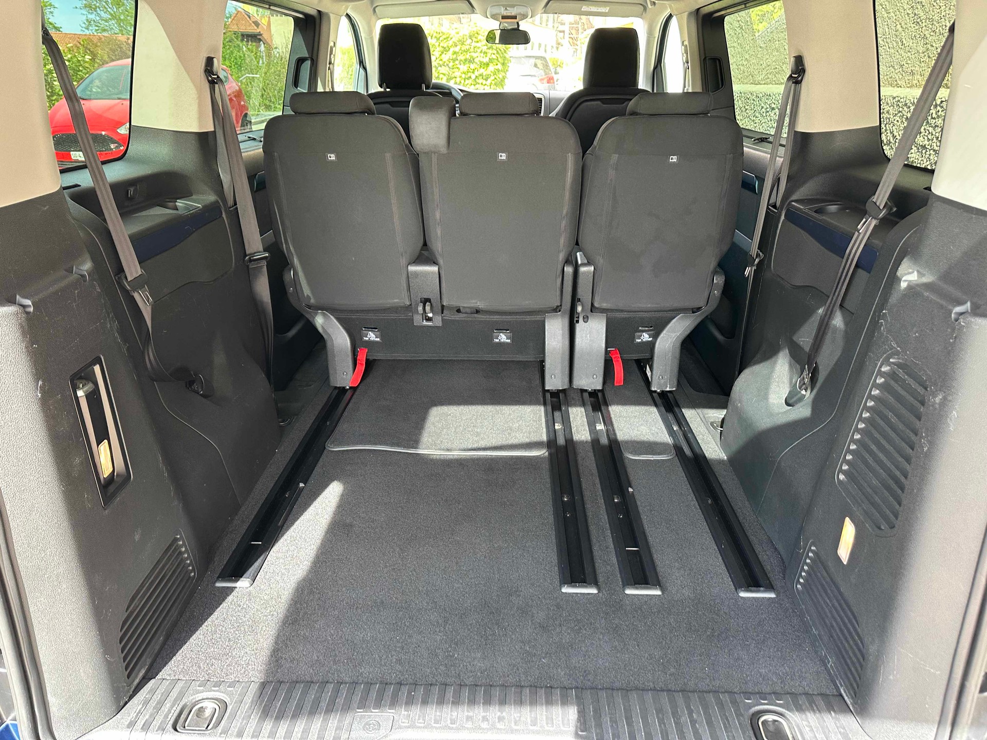 PEUGEOT 2.0 BlueHDi 180 Active S/S-image-4