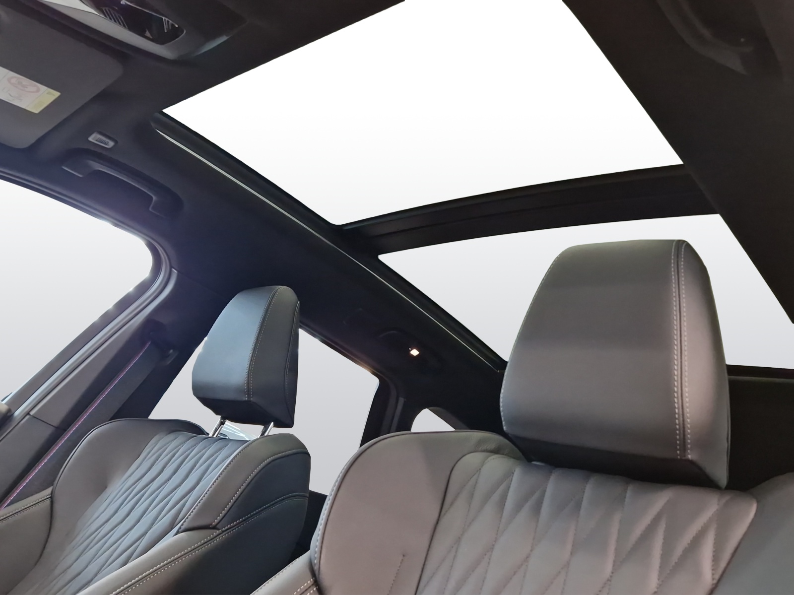 BMW X1 xDrive30e M Sport Pro-image-18