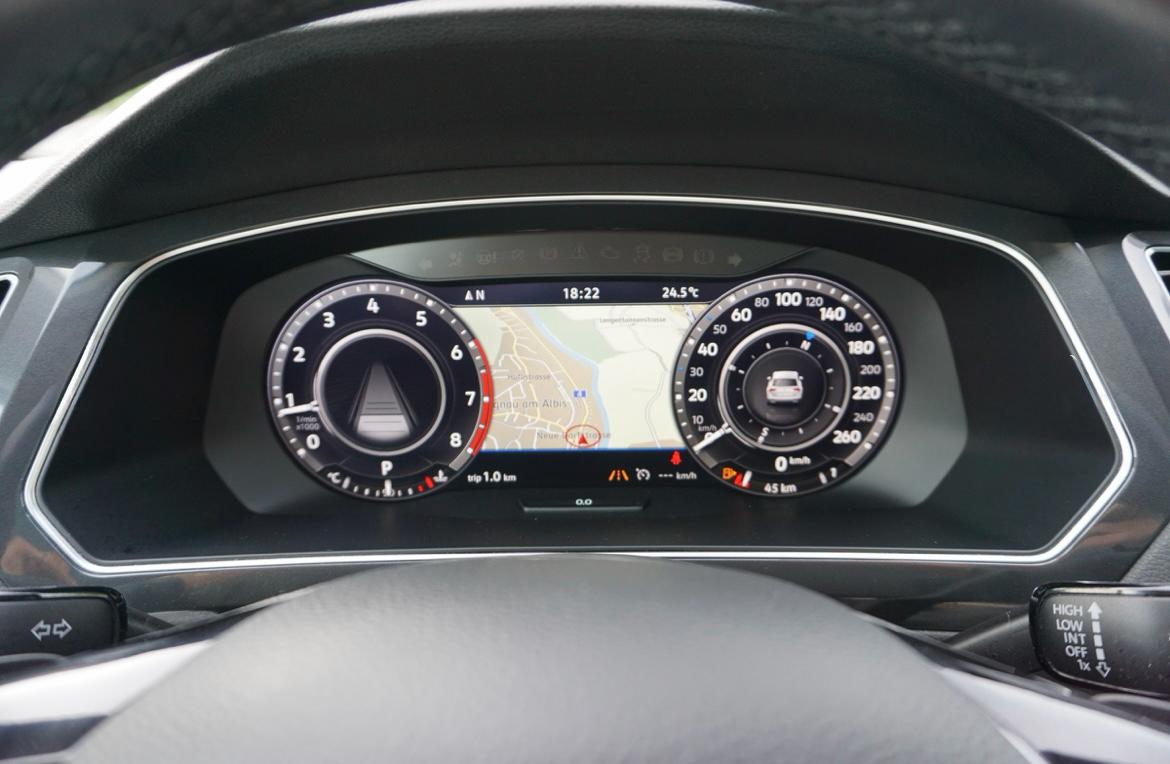 VW 2.0 Allspace TSI Highline DSG 4Motion 7-Plätzer-image-9