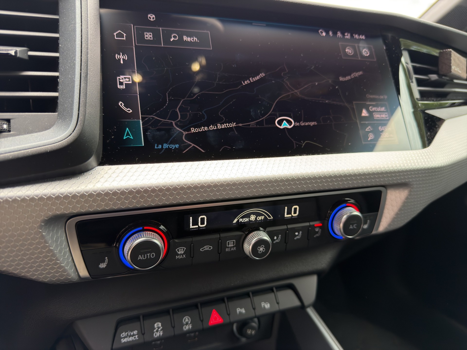 AUDI A1 Sportback 30 TFSI S Line Attraction S-tronic-image-20