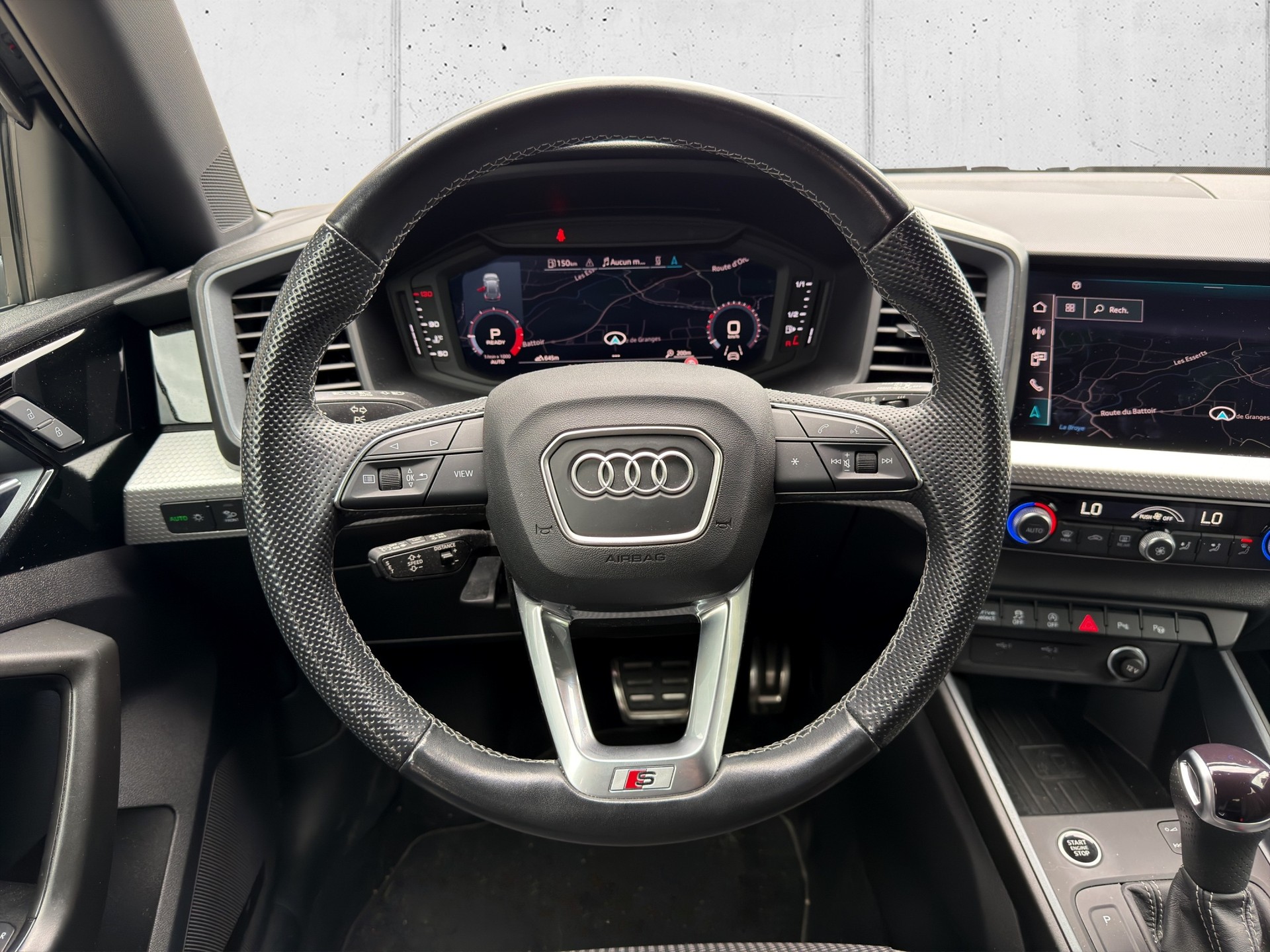AUDI A1 Sportback 30 TFSI S Line Attraction S-tronic-image-13