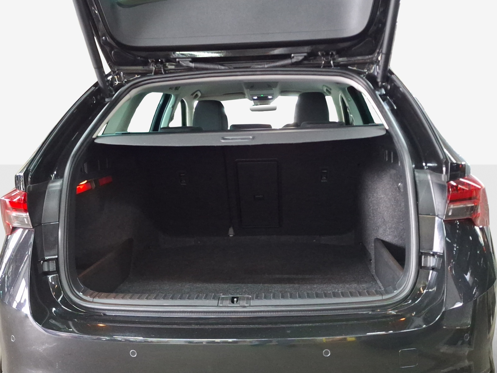SKODA Octavia Combi 2.0 TDI DSG Selection-image-12