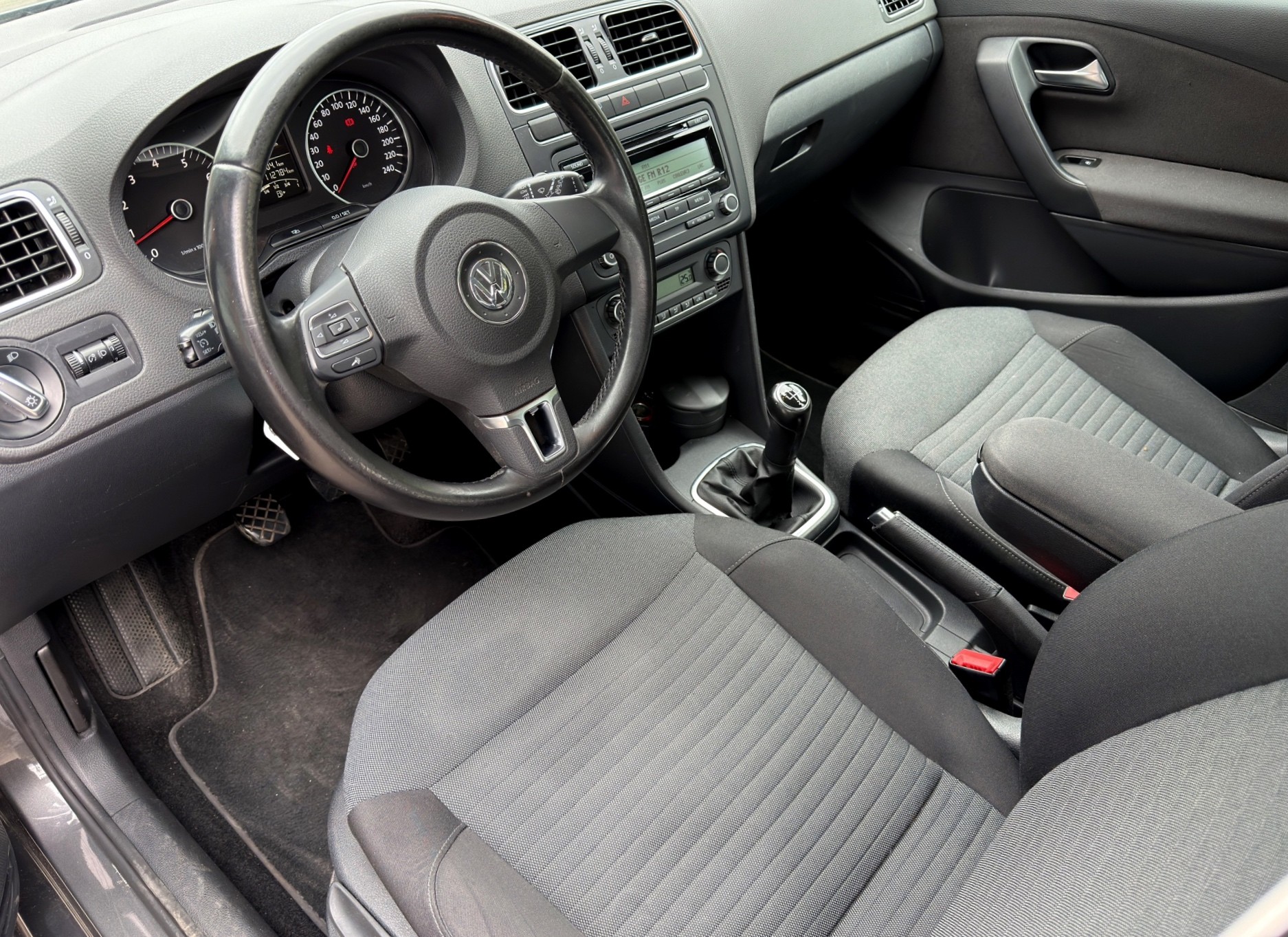 VW Polo 1.4 16V Comfortline-image-11