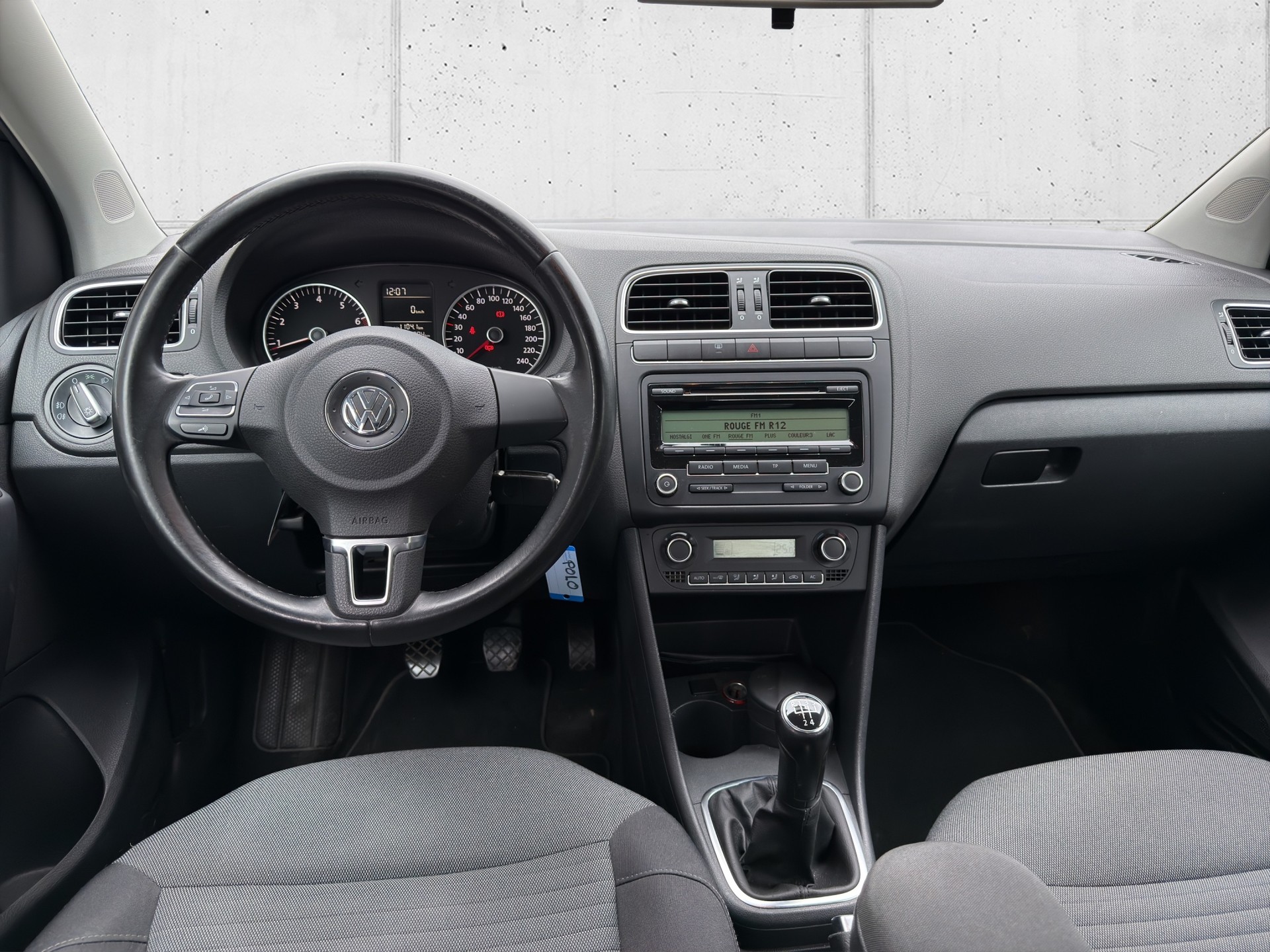 VW Polo 1.4 16V Comfortline-image-12