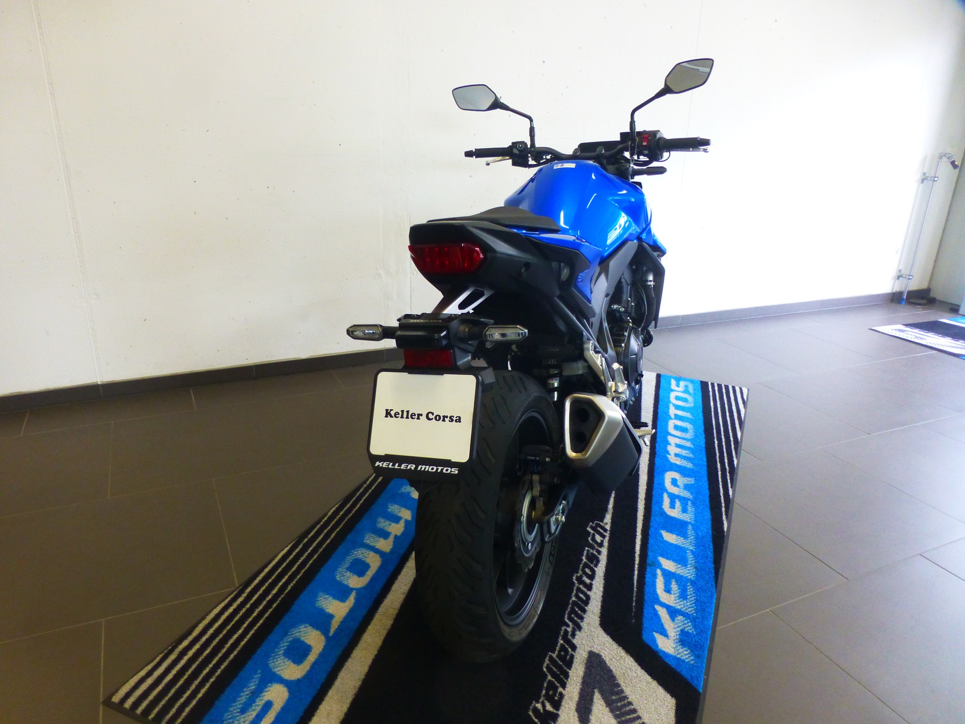 HONDA CB 750 Hornet-image-9
