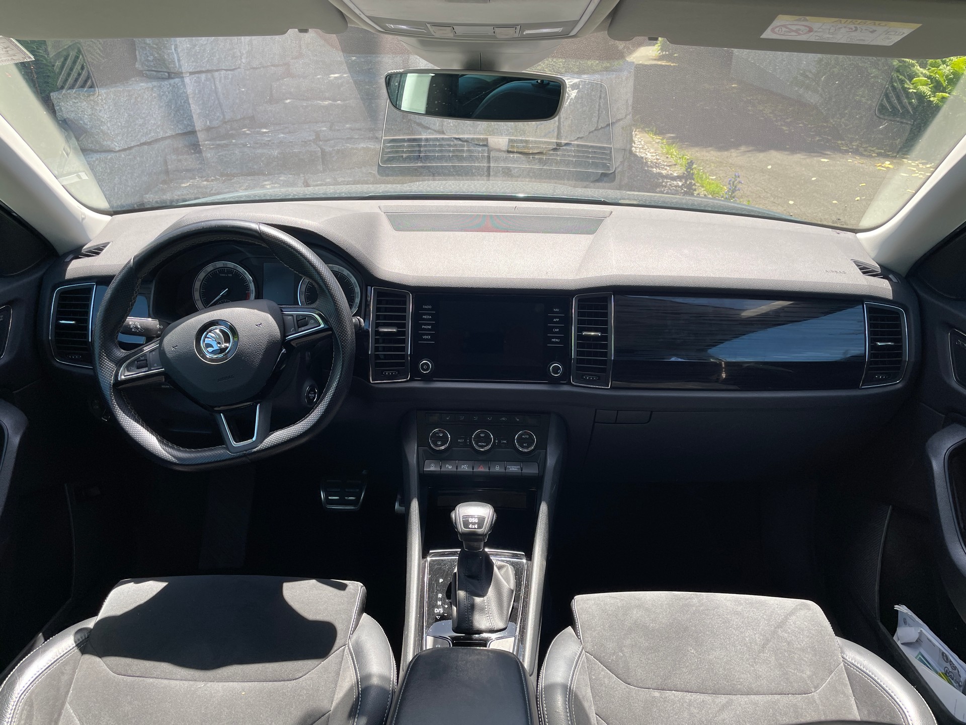 SKODA 2.0 TDI 190 Style DSG-image-3