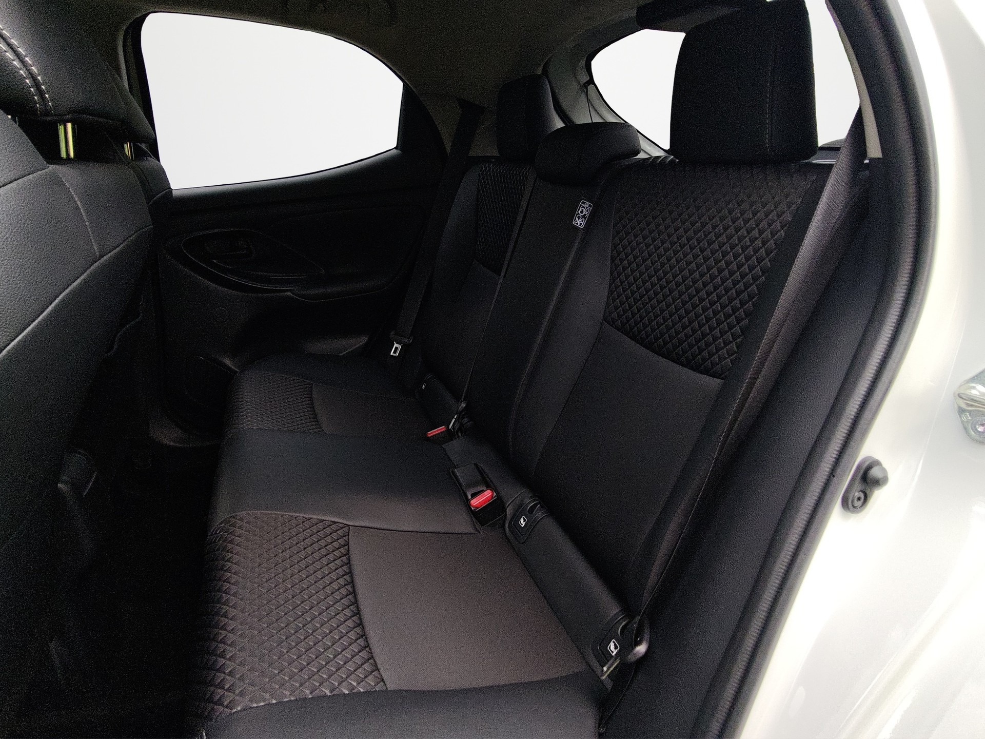 MAZDA 2 Hybrid Select-image-11