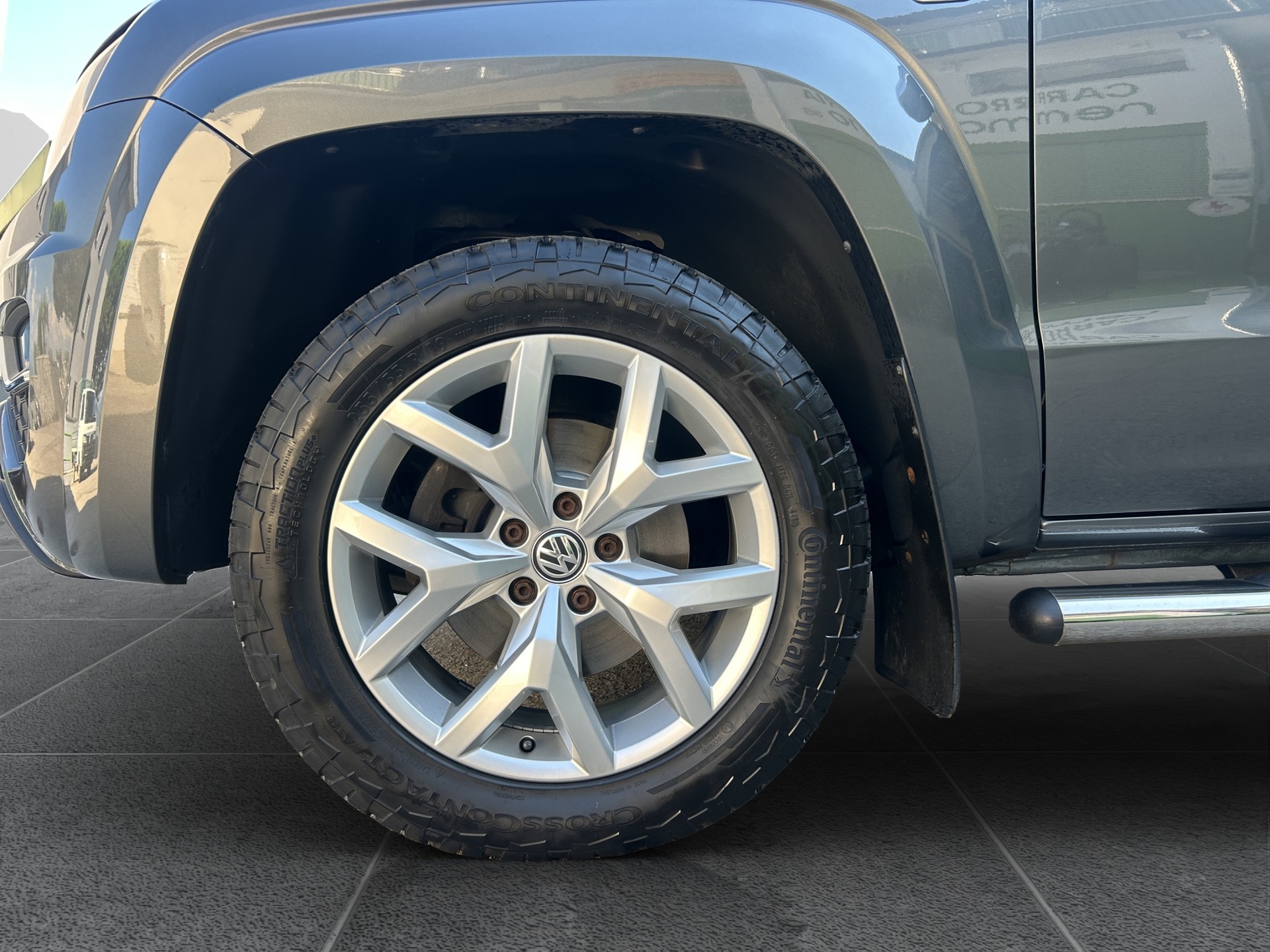 VW Amarok 3.0TDI Crossline 4Motion Automatic-image-7