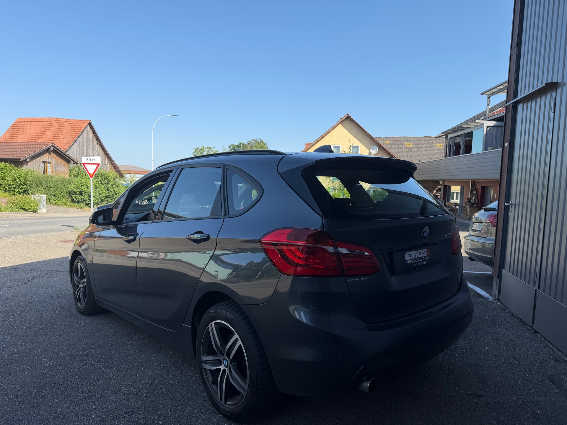 BMW 218d Active Tourer Sport Line Steptronic-image-6