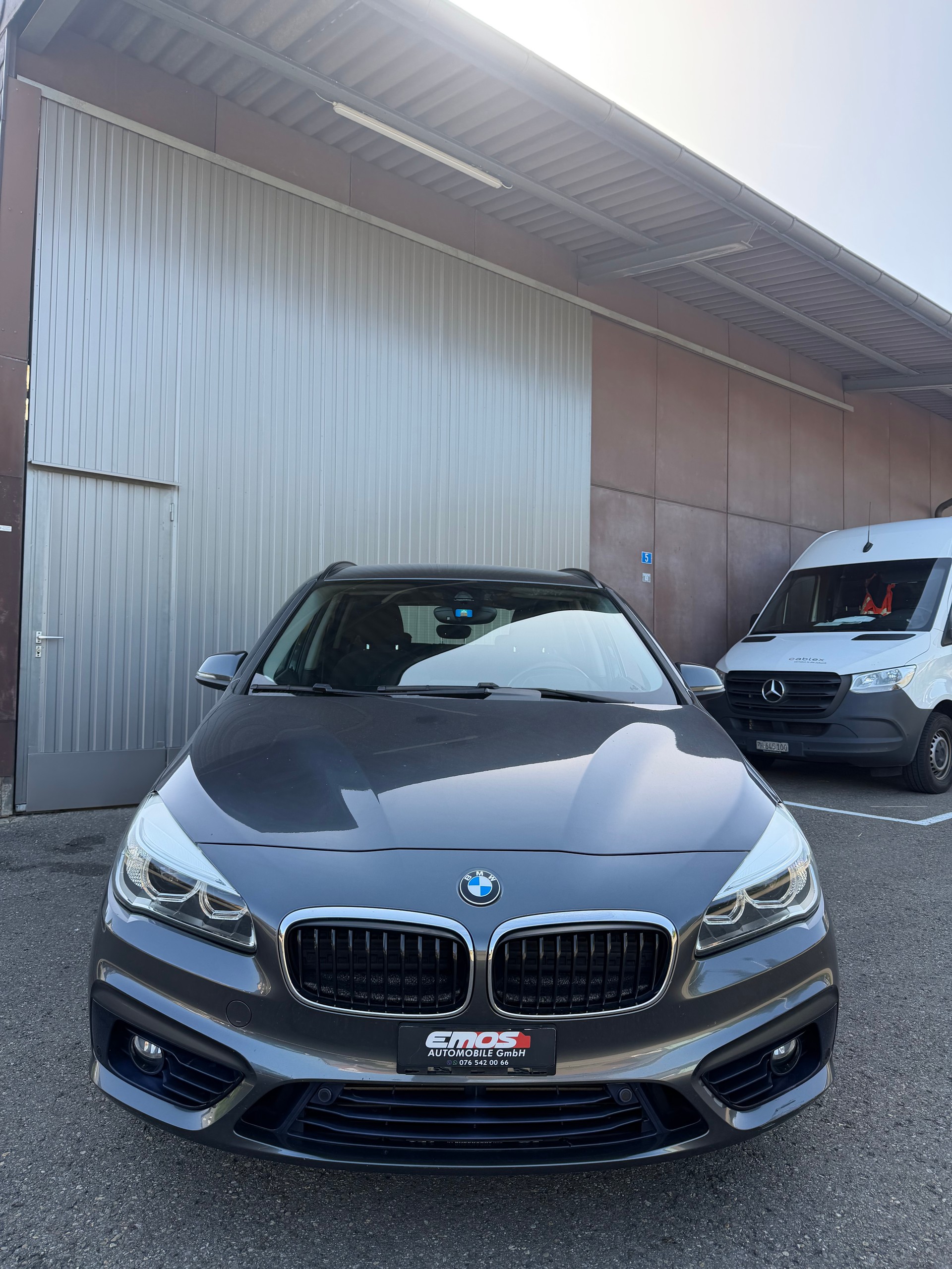 BMW 218d Active Tourer Sport Line Steptronic-image-1