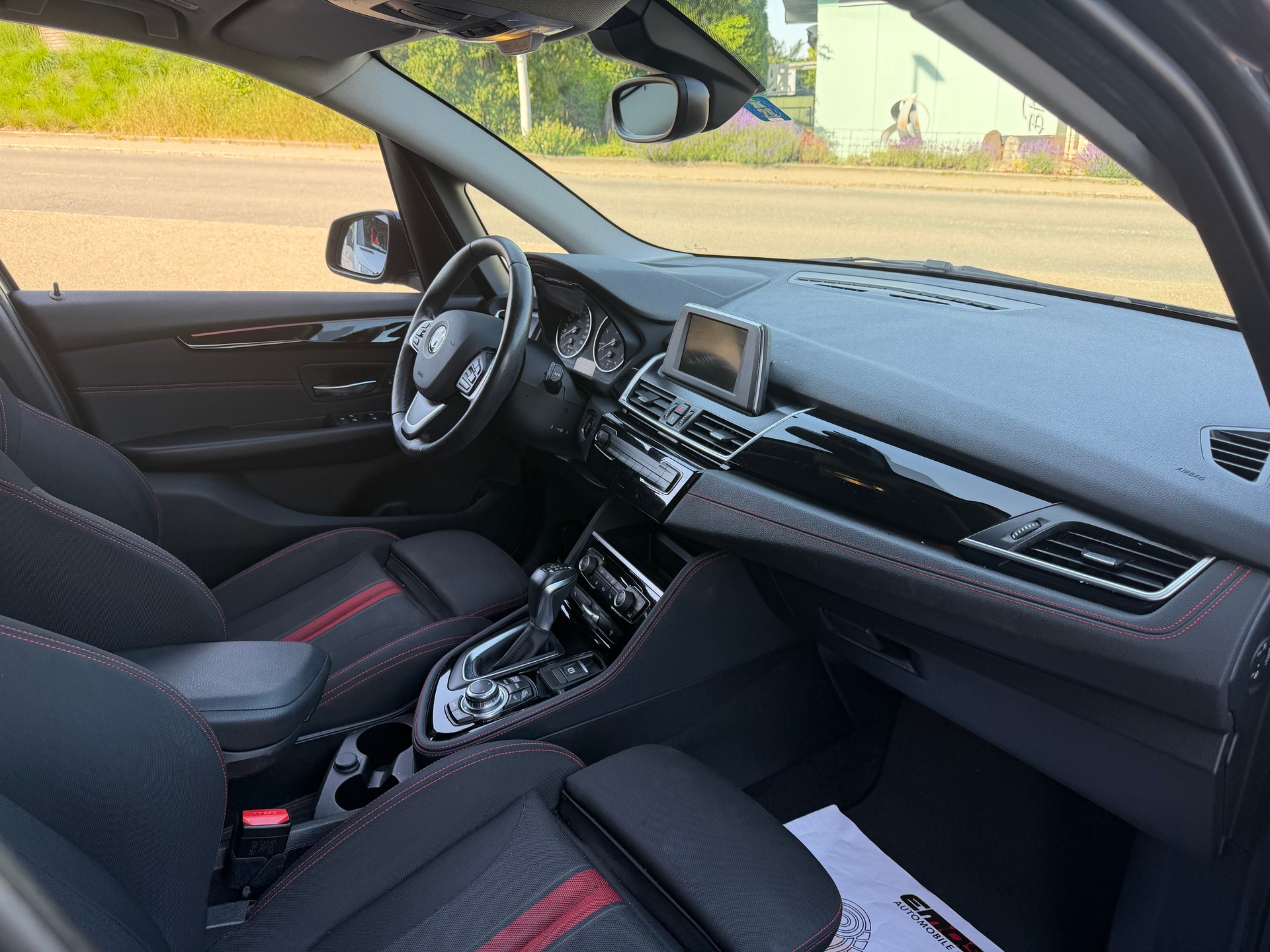 BMW 218d Active Tourer Sport Line Steptronic-image-8