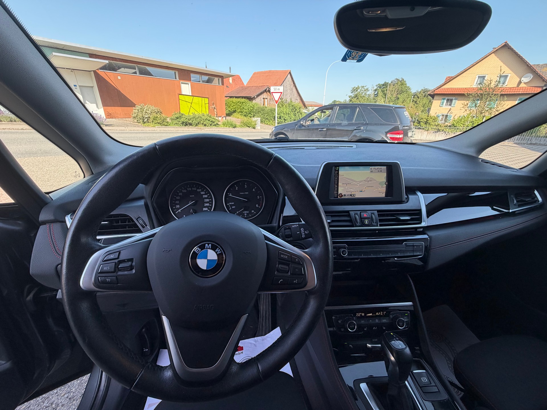 BMW 218d Active Tourer Sport Line Steptronic-image-14