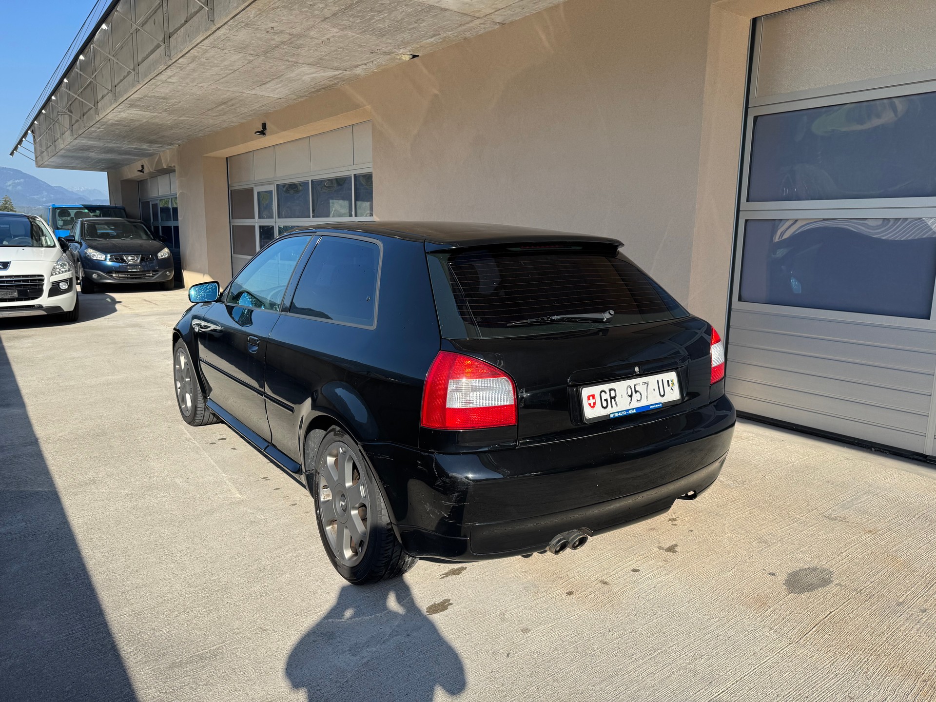 AUDI S3 quattro-image-4