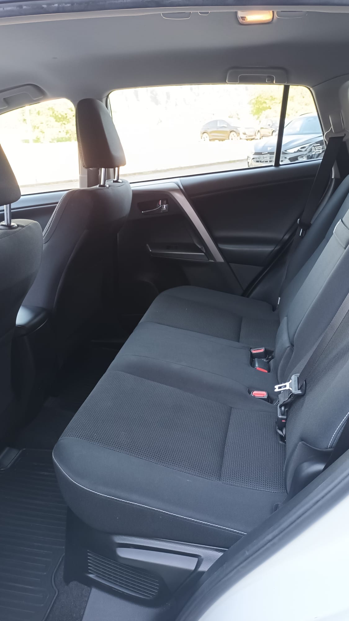 TOYOTA RAV-4 2.5 HSD Trend e-CVT 2WD-image-13