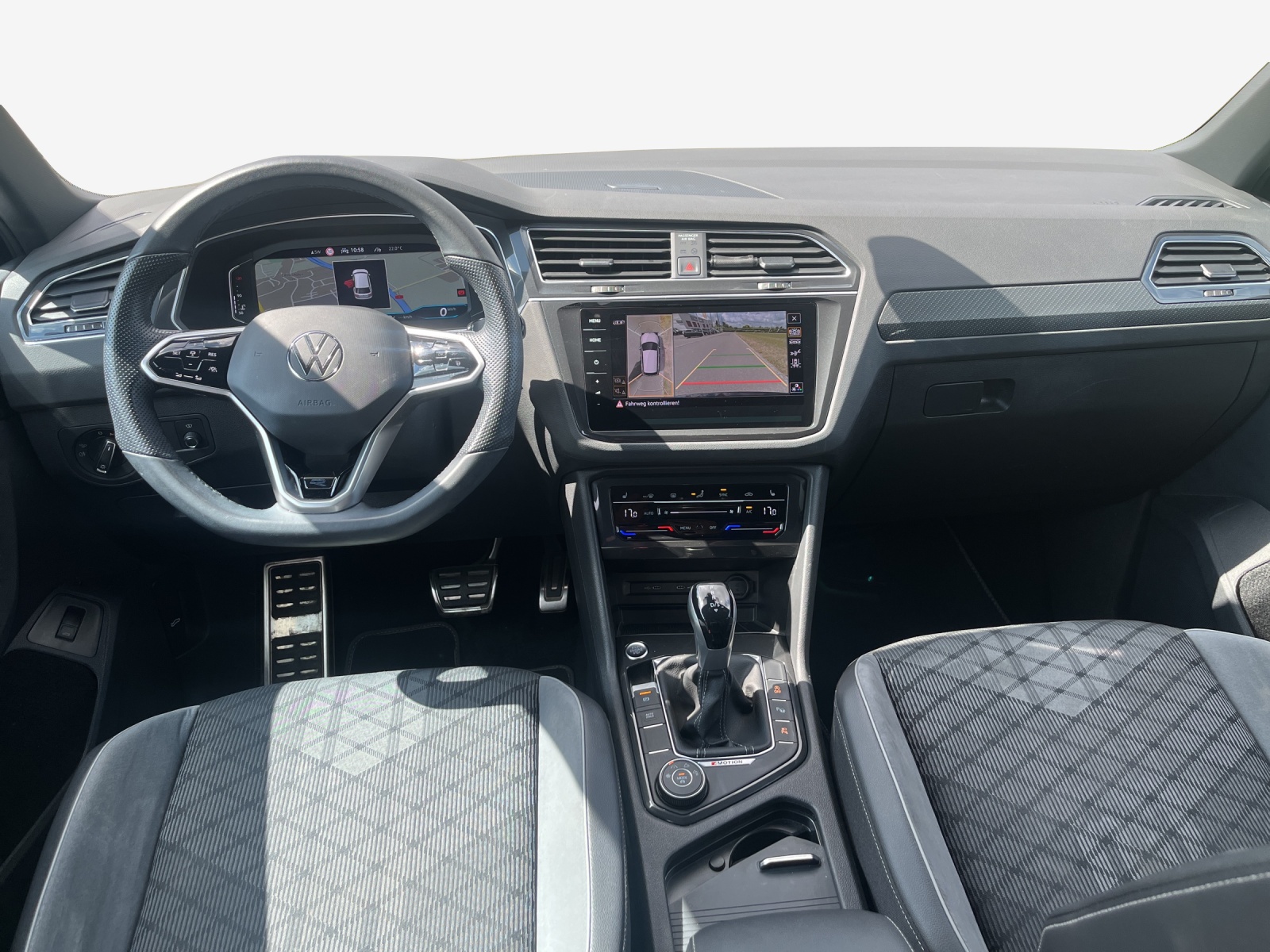 VW Tiguan 2.0TSI R-Line 4Motion DSG-image-8