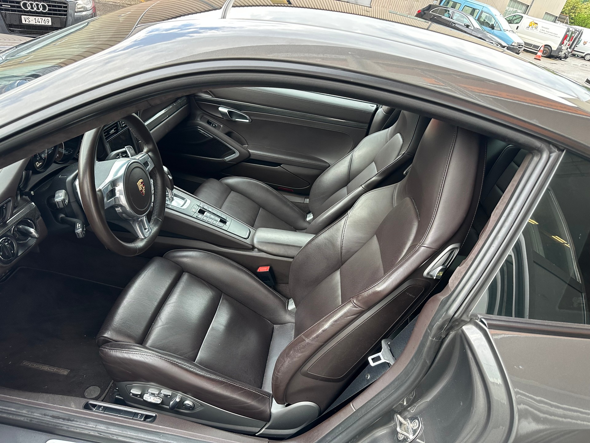 PORSCHE 911 Turbo S PDK-image-8