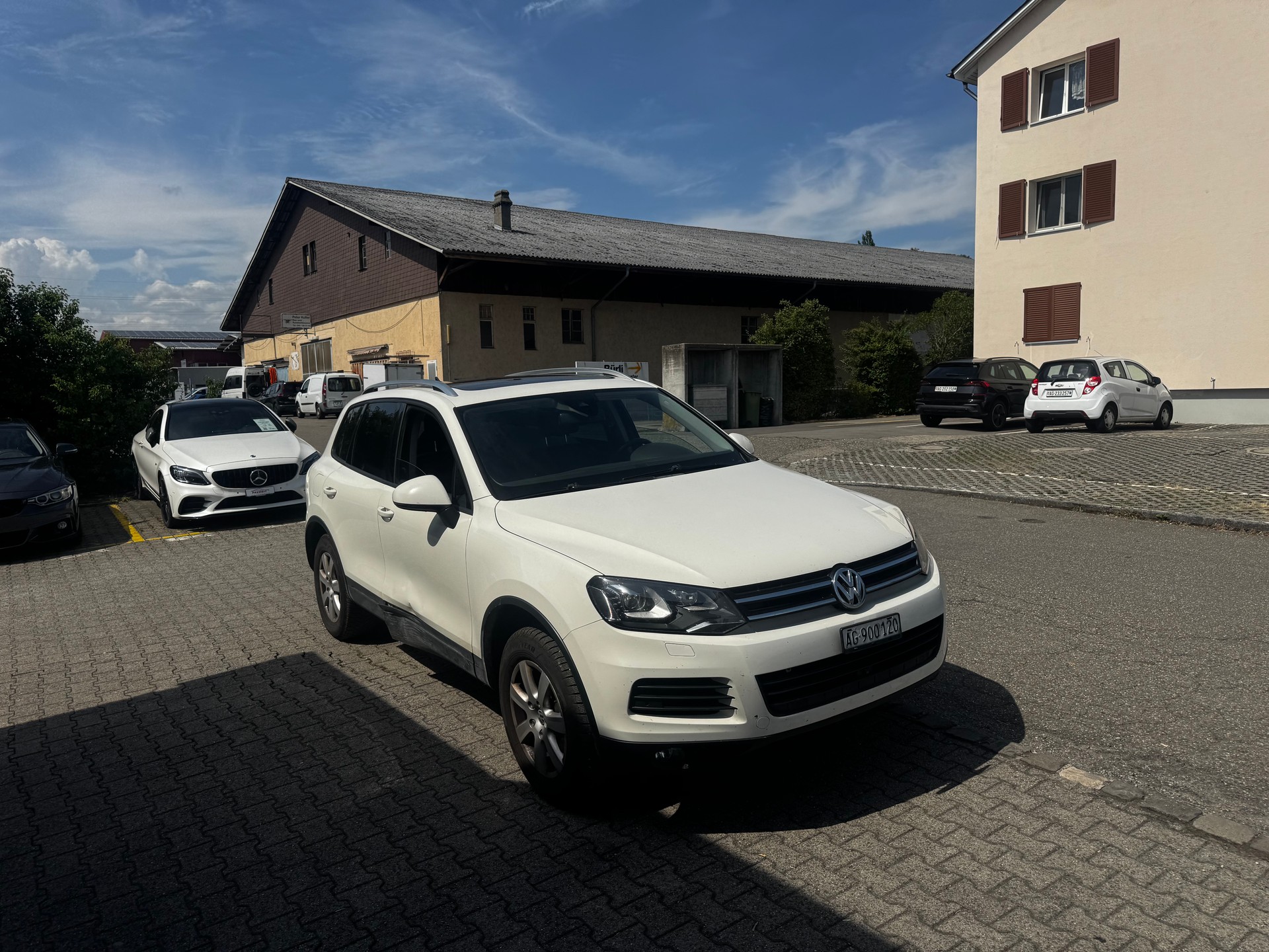VW Touareg 3.0 TDI BlueMotion Technology Tiptronic-image-1