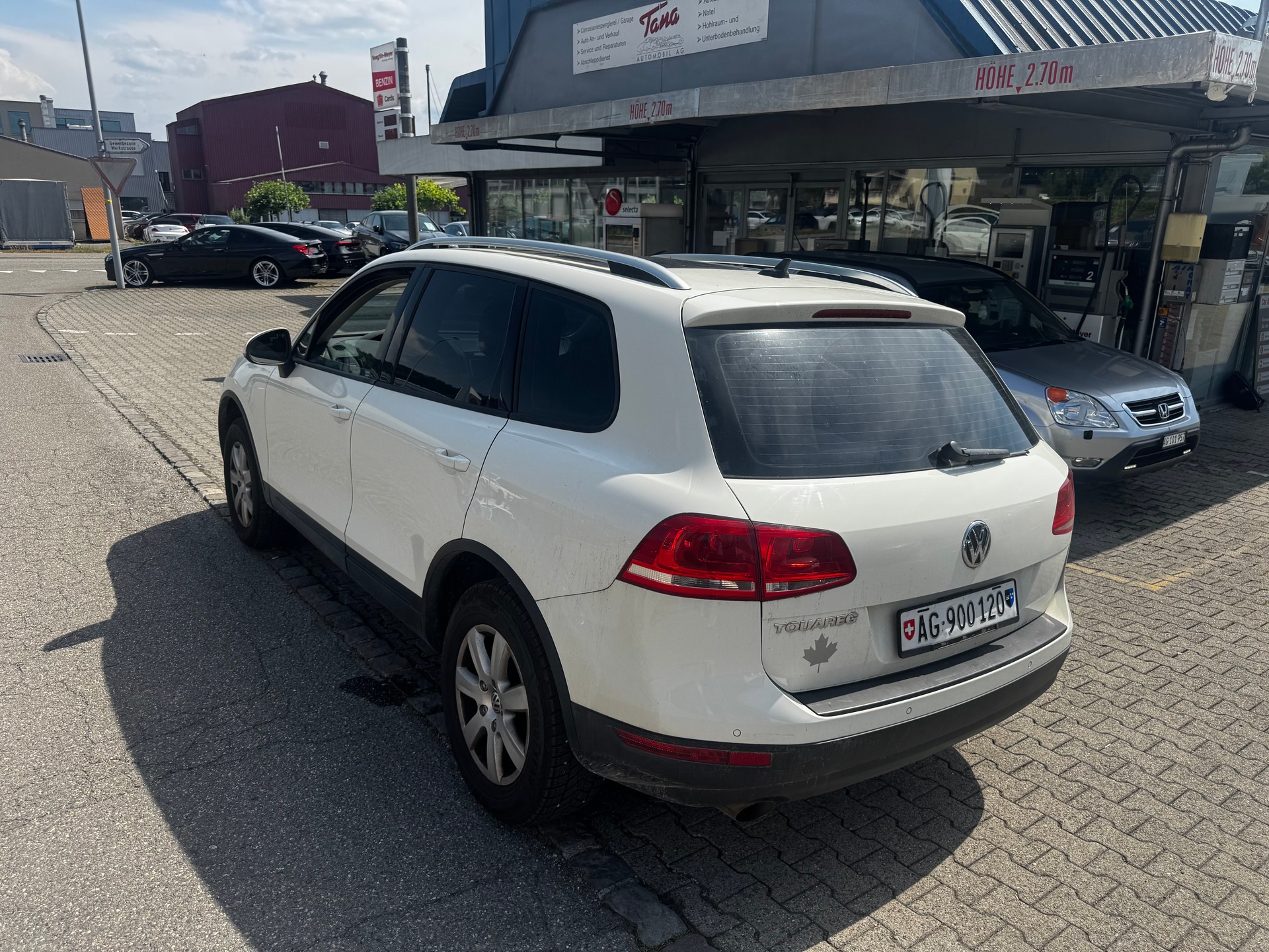 VW Touareg 3.0 TDI BlueMotion Technology Tiptronic-image-3