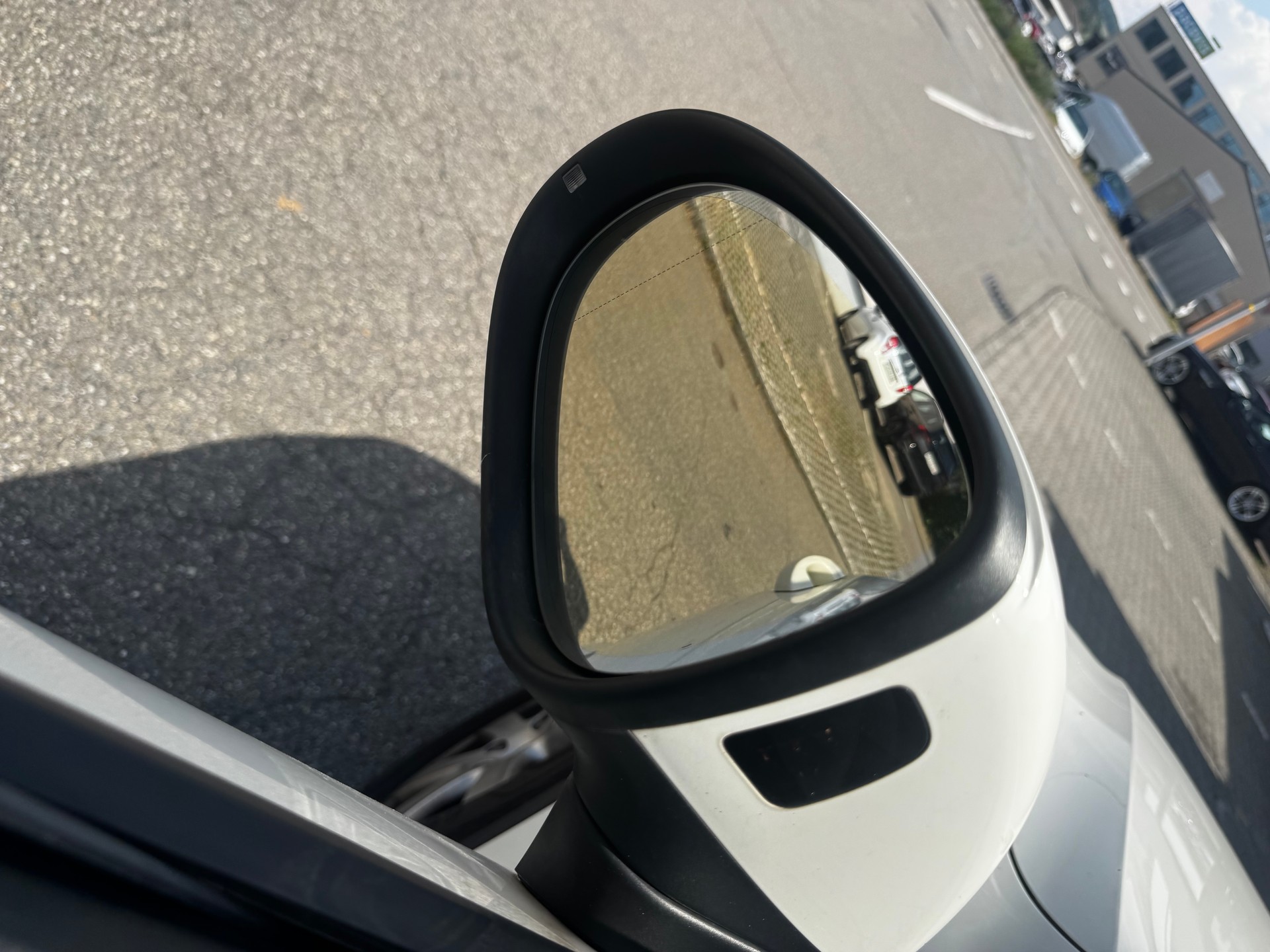 VW Touareg 3.0 TDI BlueMotion Technology Tiptronic-image-8