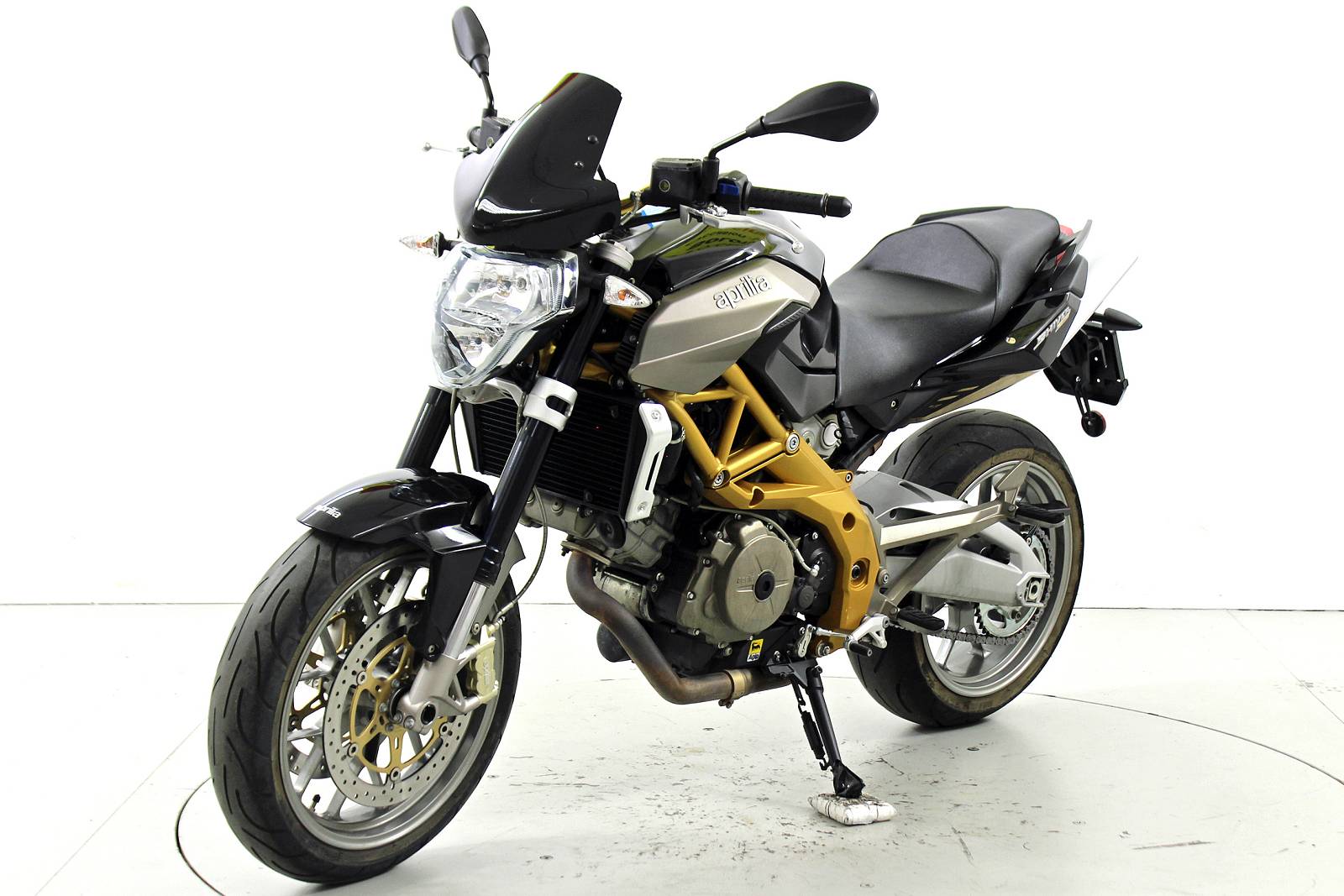 APRILIA SL 750 Shiver-showroom-element-2