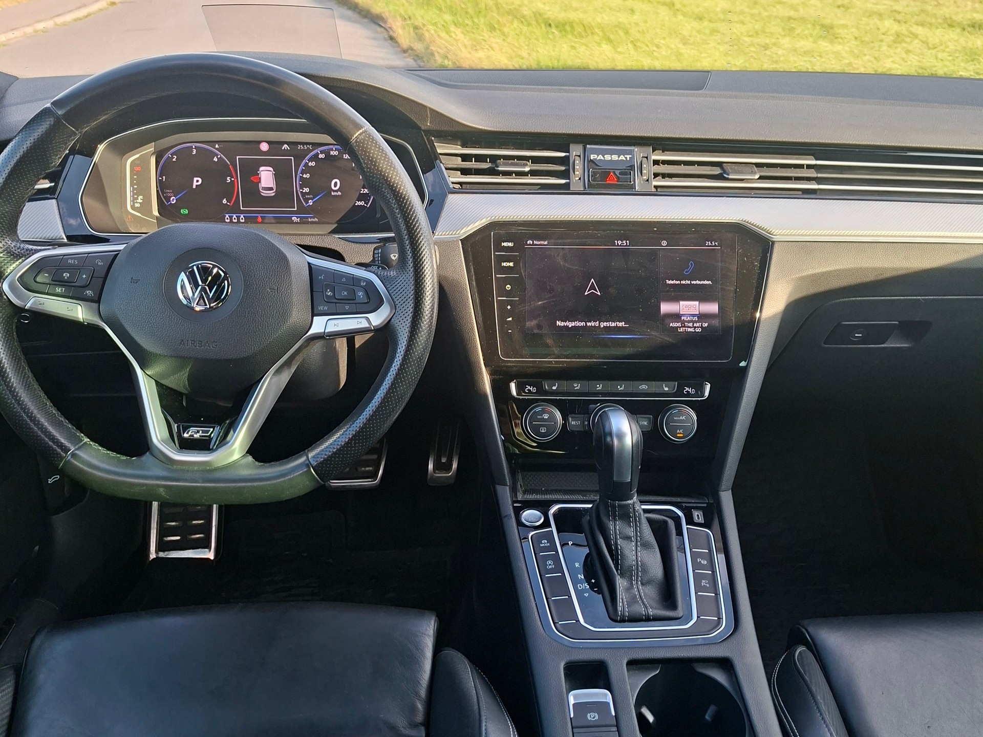 VW Passat 2.0 TDI BMT R-Line Edition 4Motion DSG-image-6