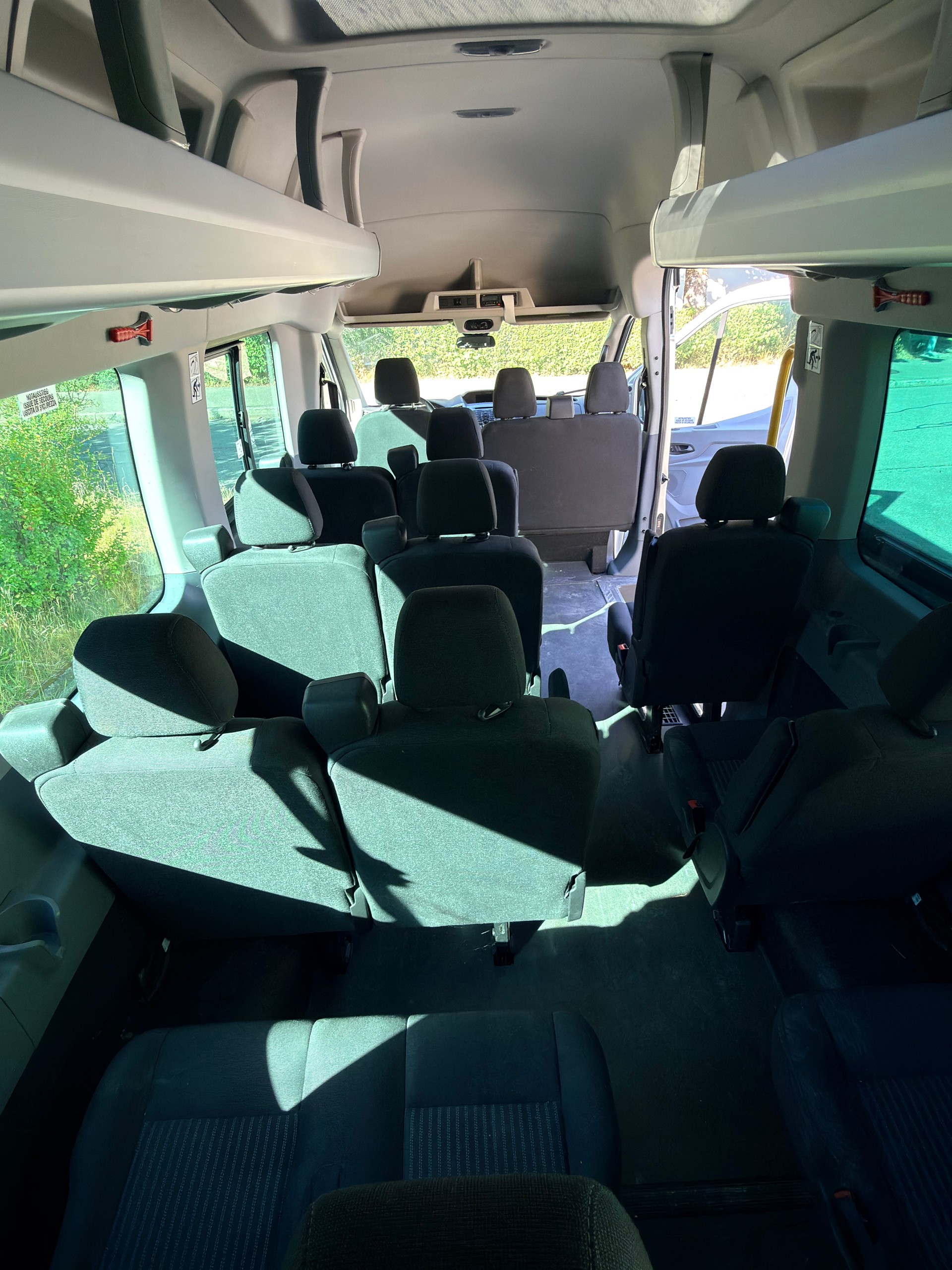 FORD Transit 460 L4H3 Trend RWD 17 - SITZE/PLATZ-image-11