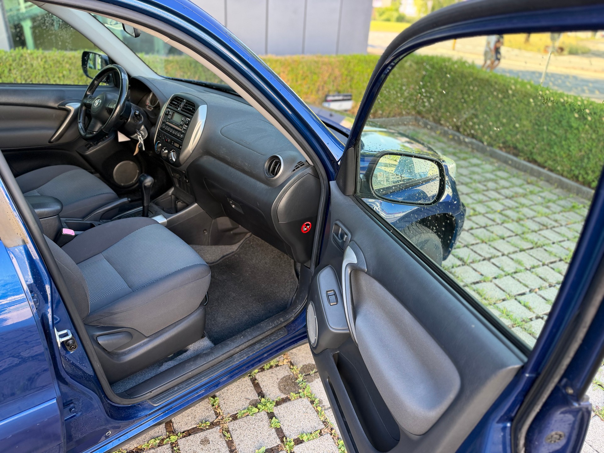 TOYOTA RAV-4 2.0 16V Linea Luna-image-10