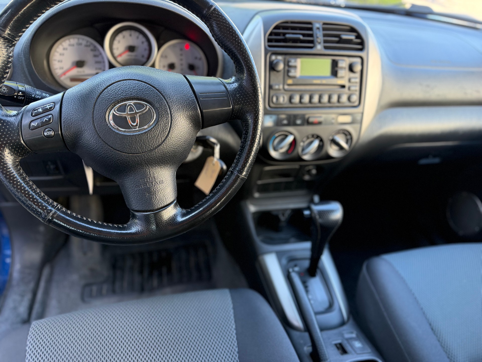 TOYOTA RAV-4 2.0 16V Linea Luna-image-13